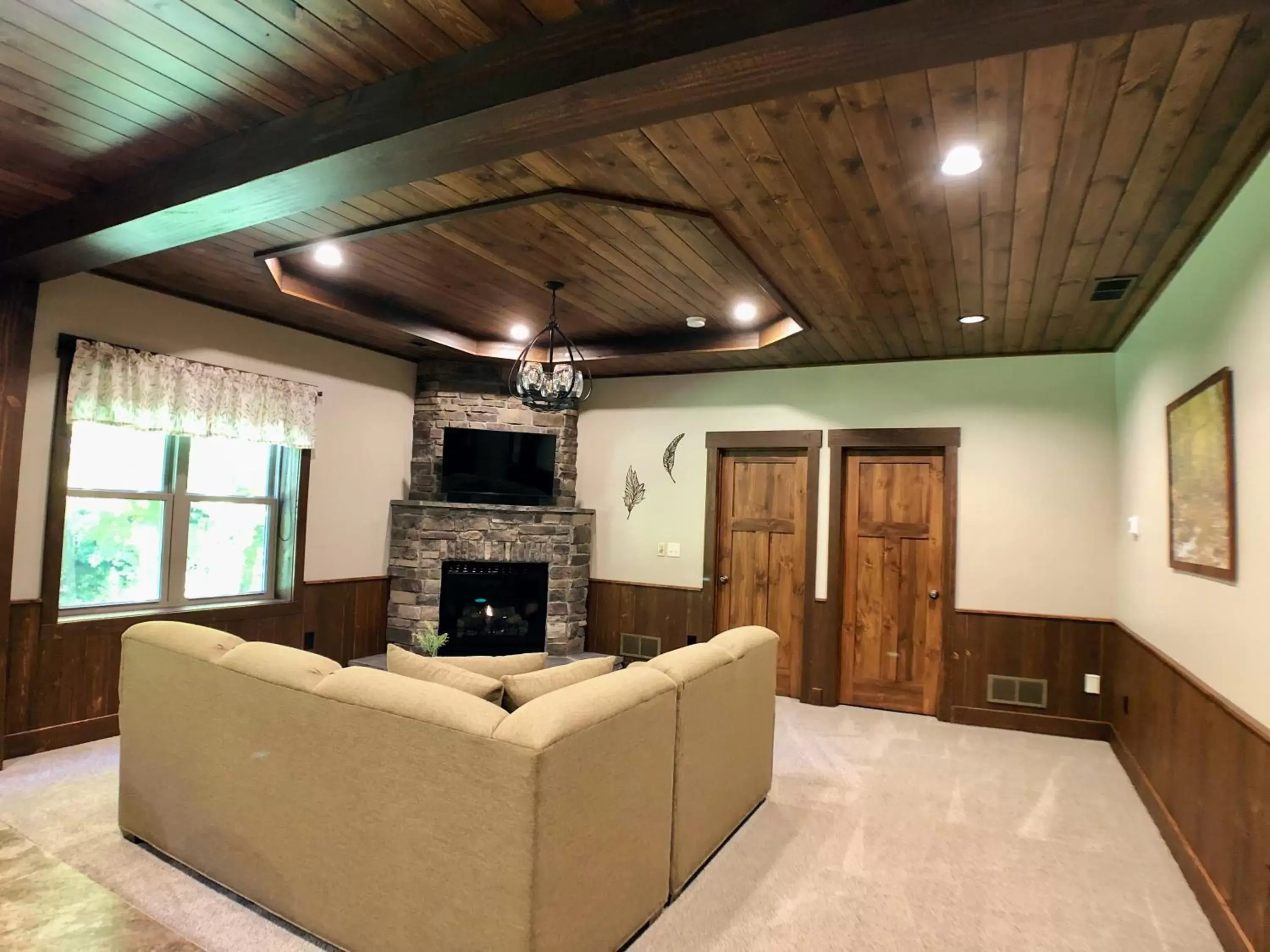 Seating Area in Sojourner's Lodge & Log Cabin Suites