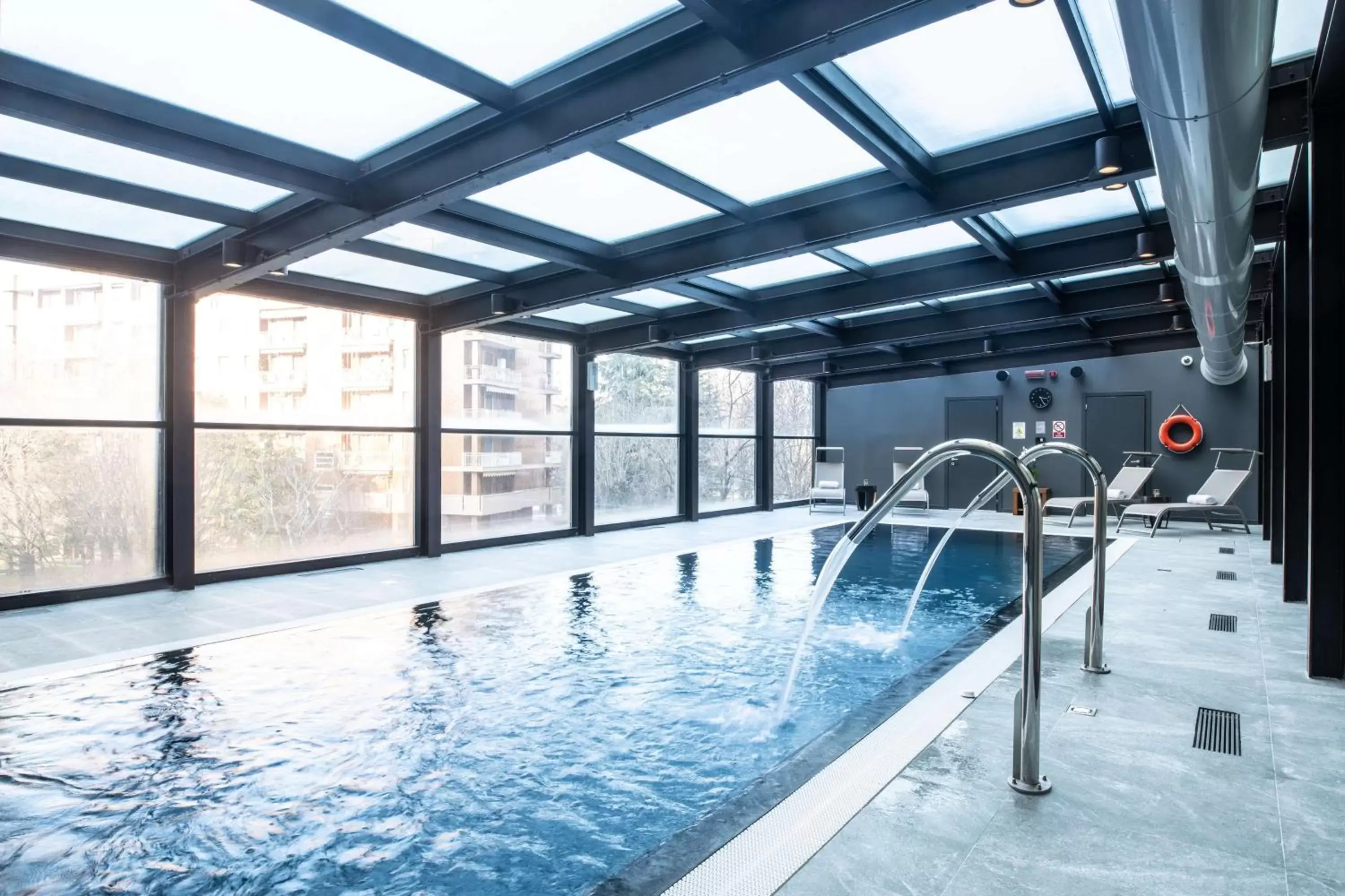 Activities, Swimming Pool in Radisson Blu Hotel Milan