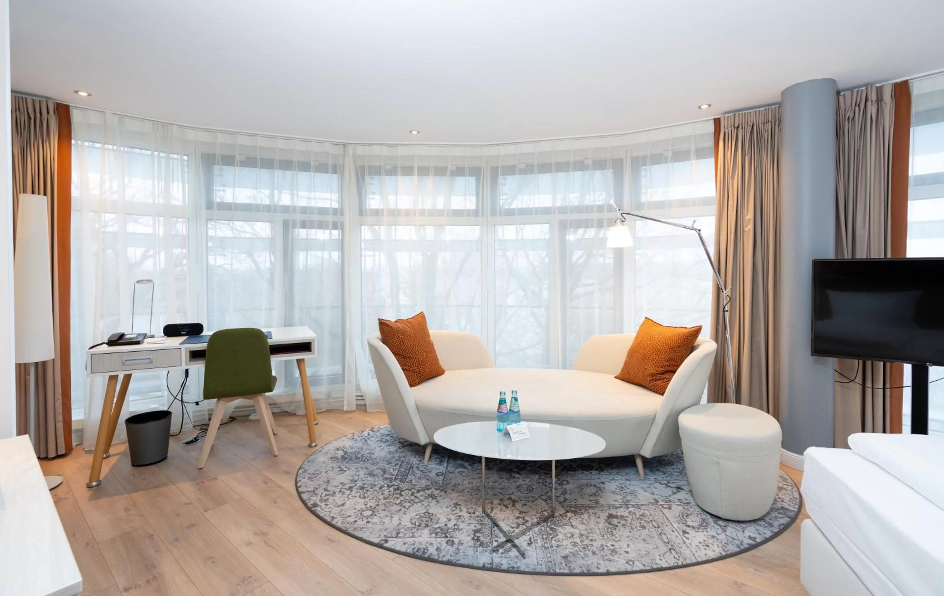 TV and multimedia in Kongresshotel Potsdam am Templiner See