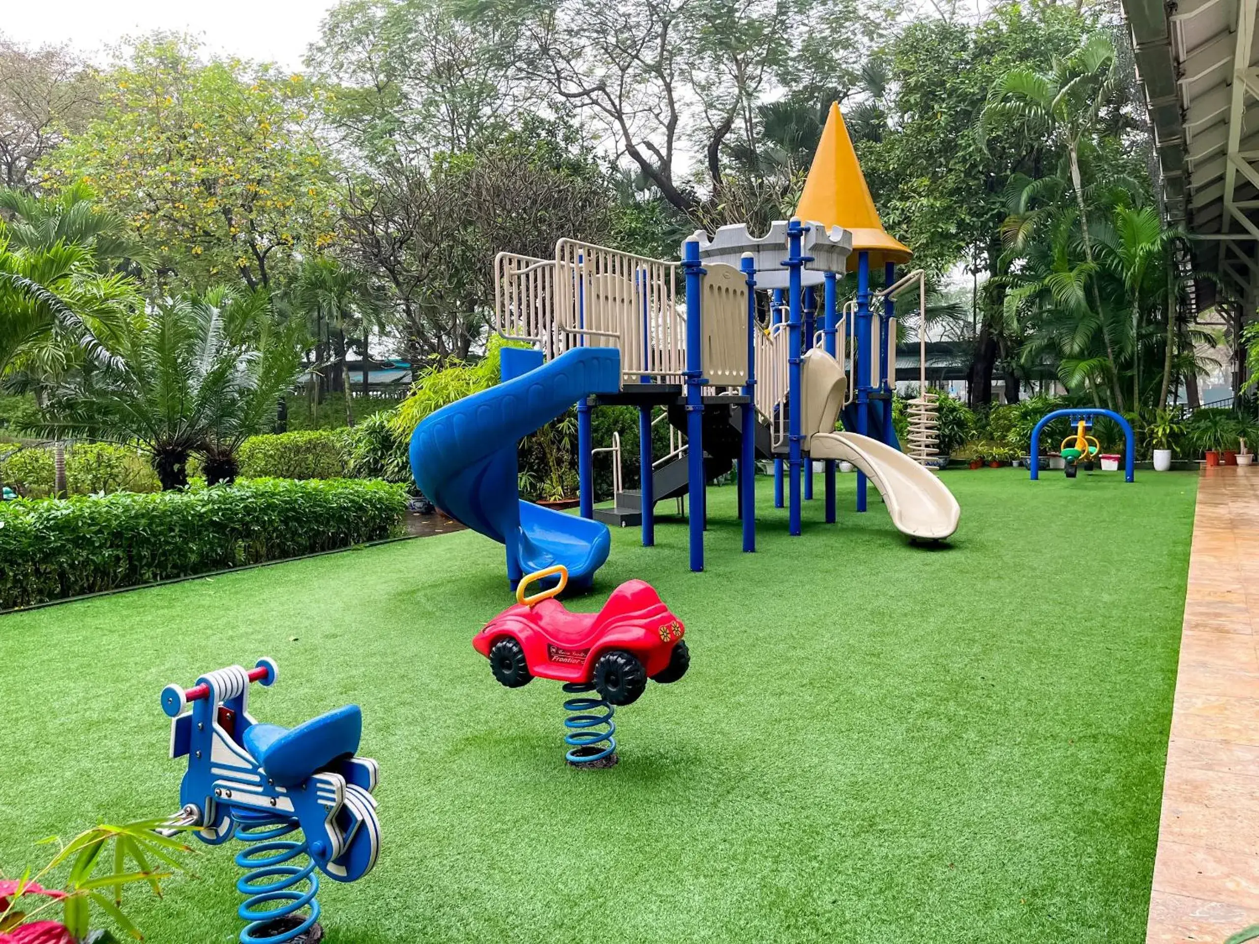 Children play ground, Children's Play Area in Daeha Serviced Apartment