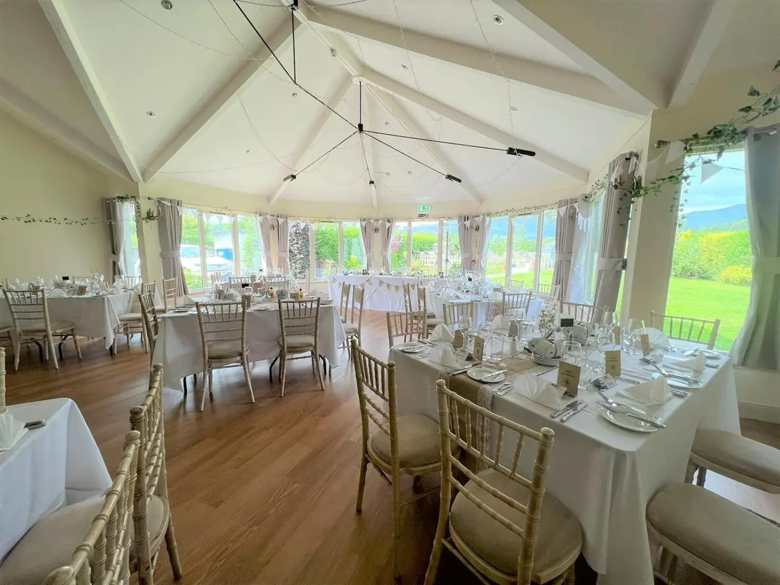 Banquet/Function facilities, Restaurant/Places to Eat in Callander Hostel