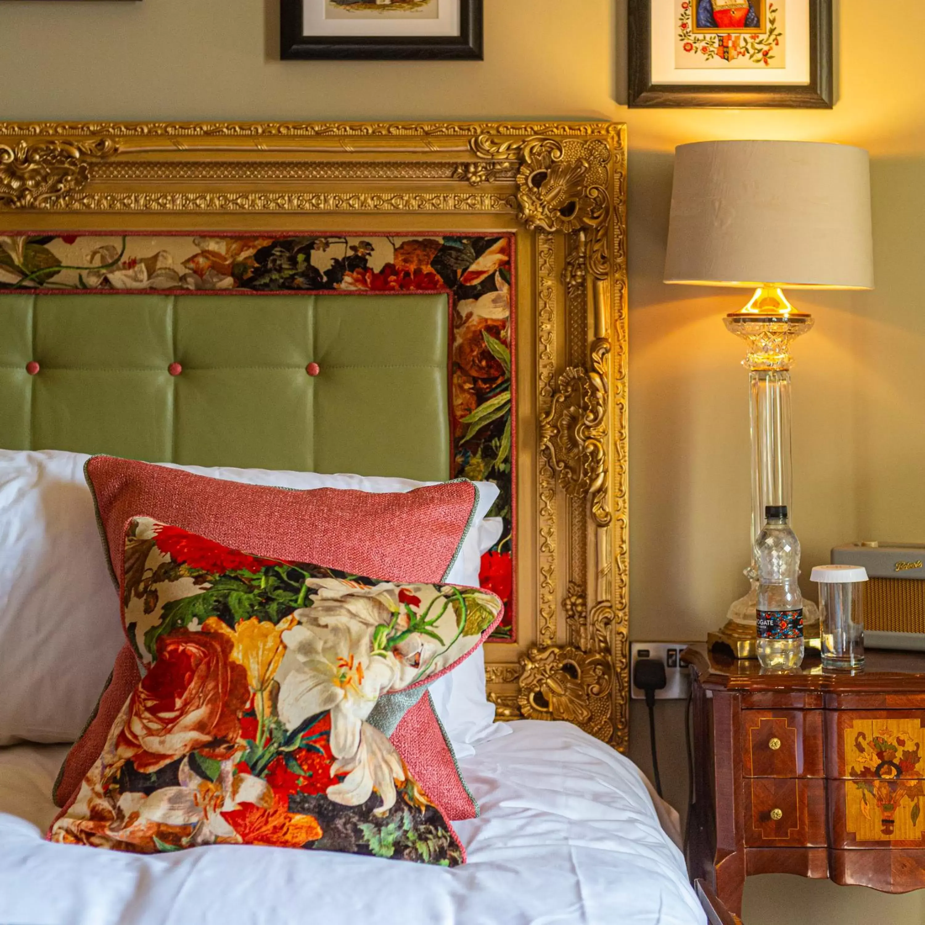 Bed in The Kings Arms and Royal Hotel, Godalming, Surrey