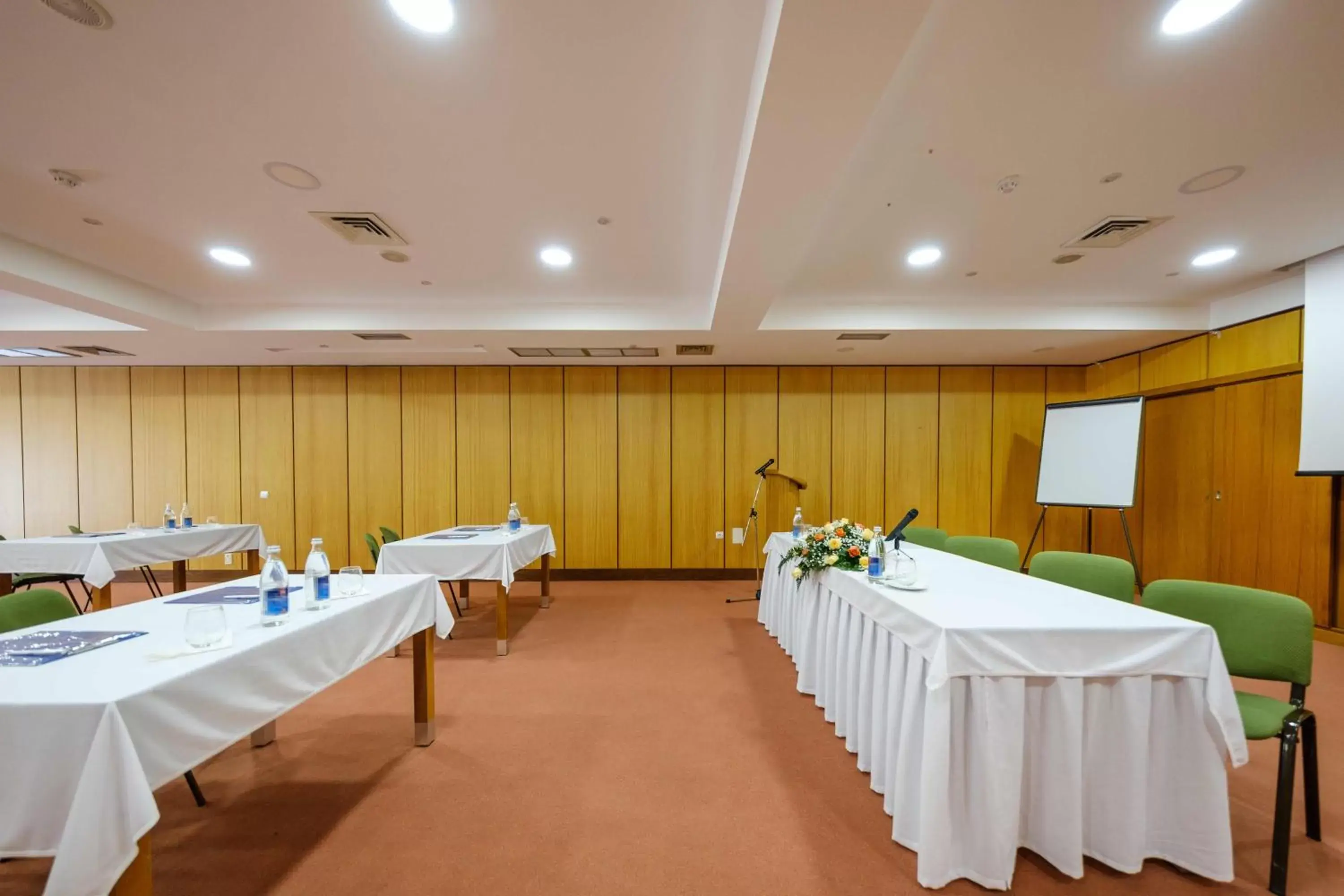 Meeting/conference room, Business Area/Conference Room in Hotel Santo Amaro