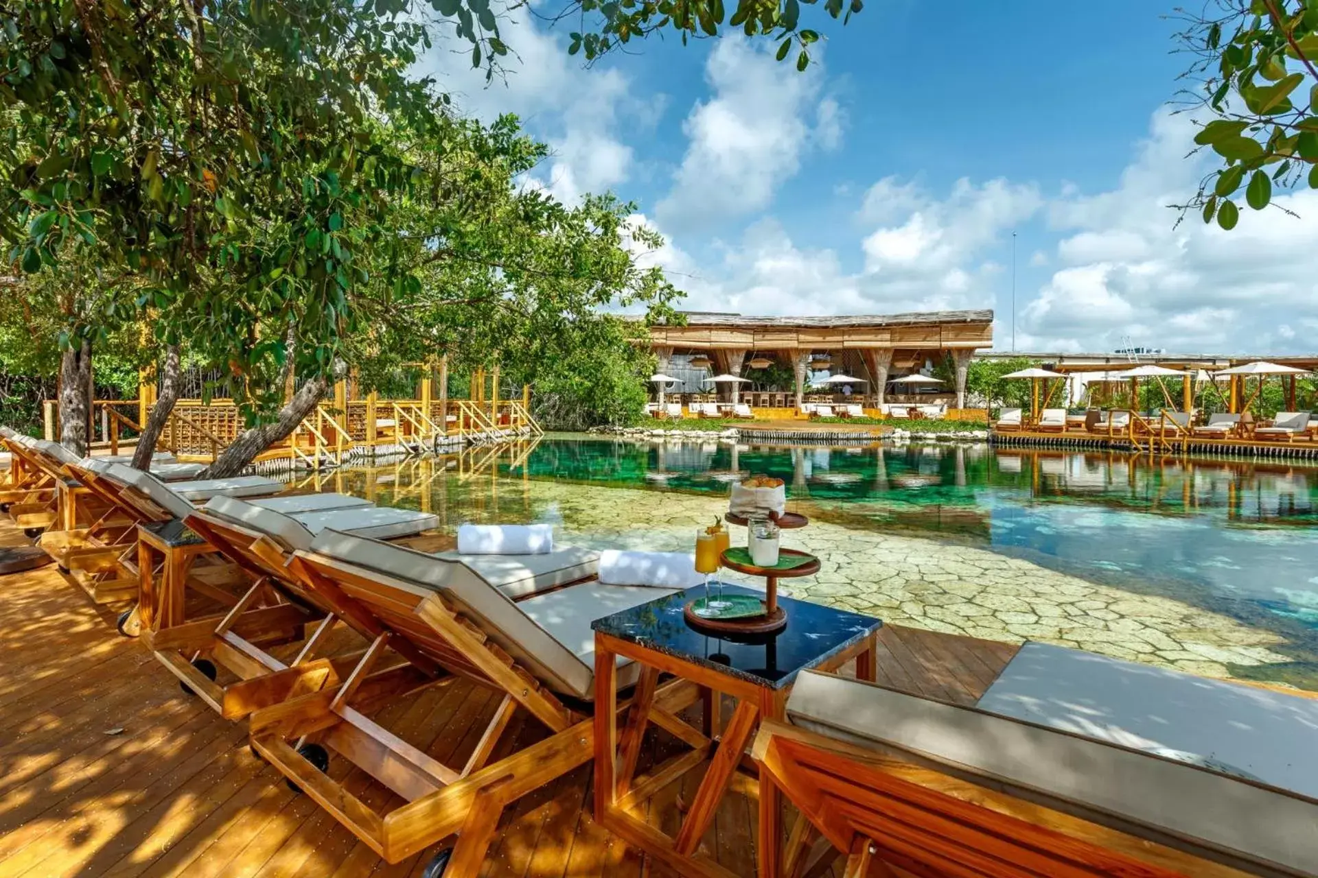 Swimming pool in Hotel Shibari - Restaurant & Cenote Club