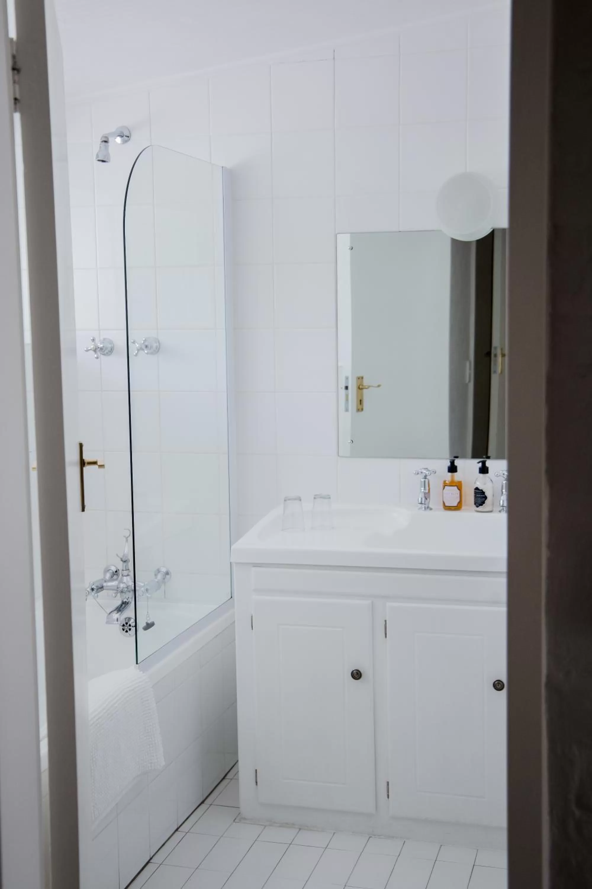 Bathroom in Raw Karoo Guest House