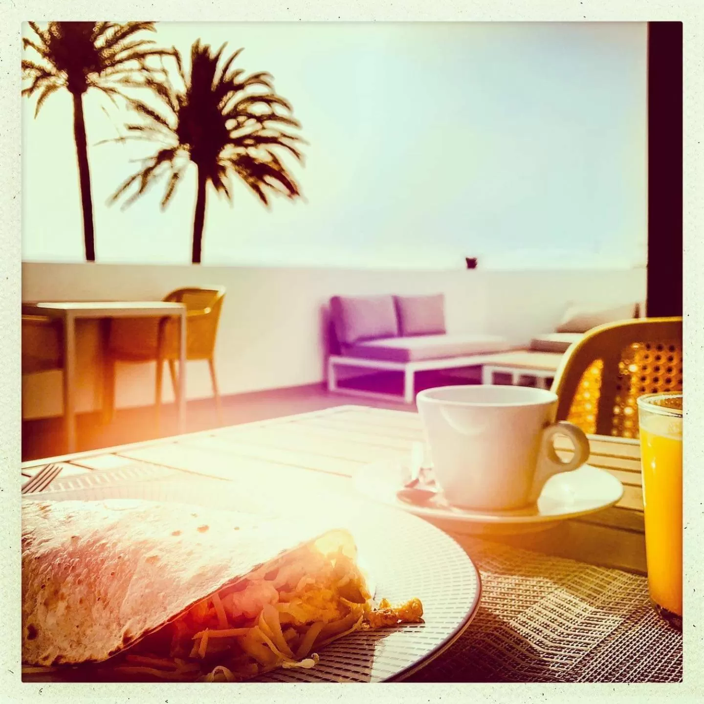 Food and drinks, Bed in Villa Nestor