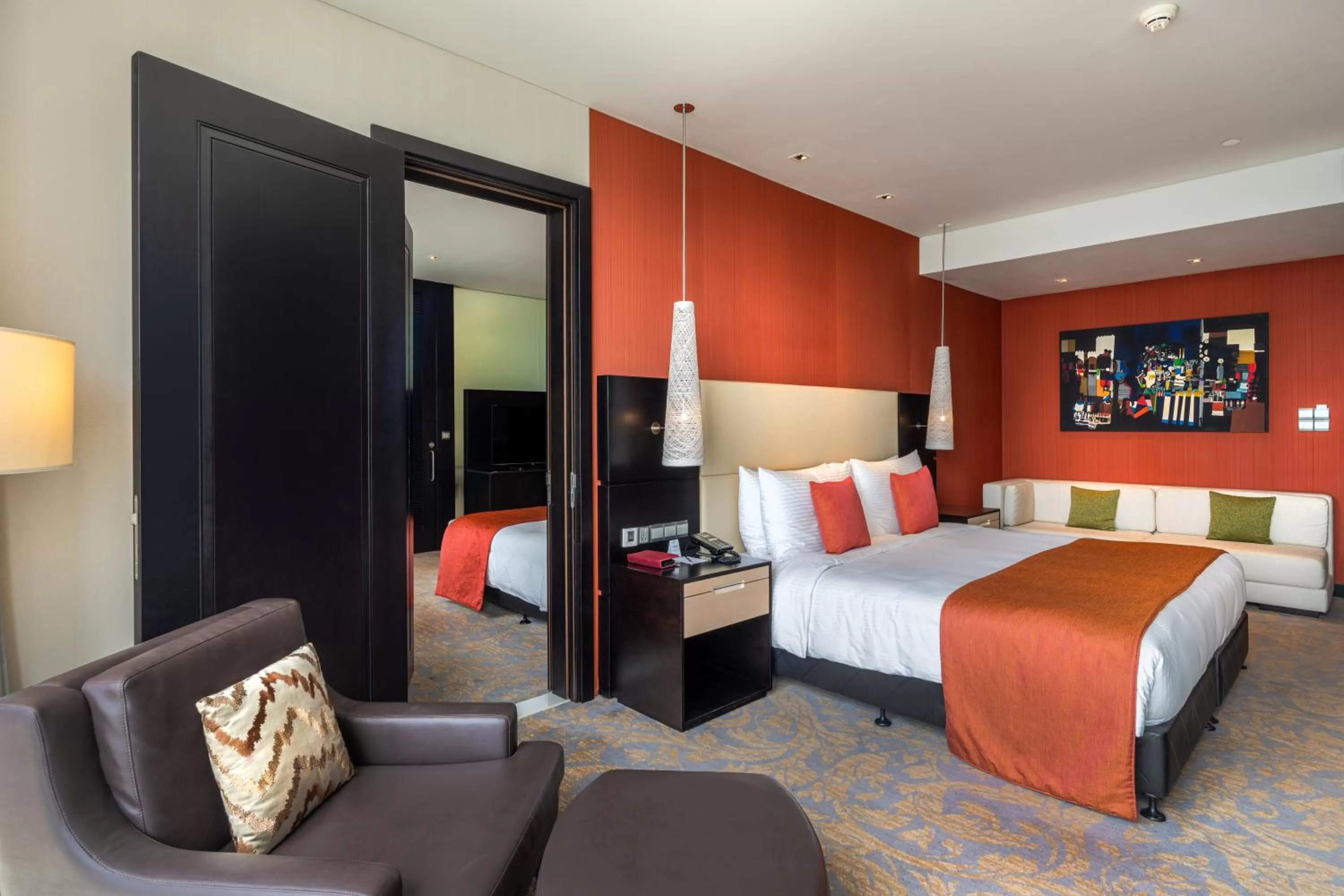 Bed in Mövenpick Hotel Colombo