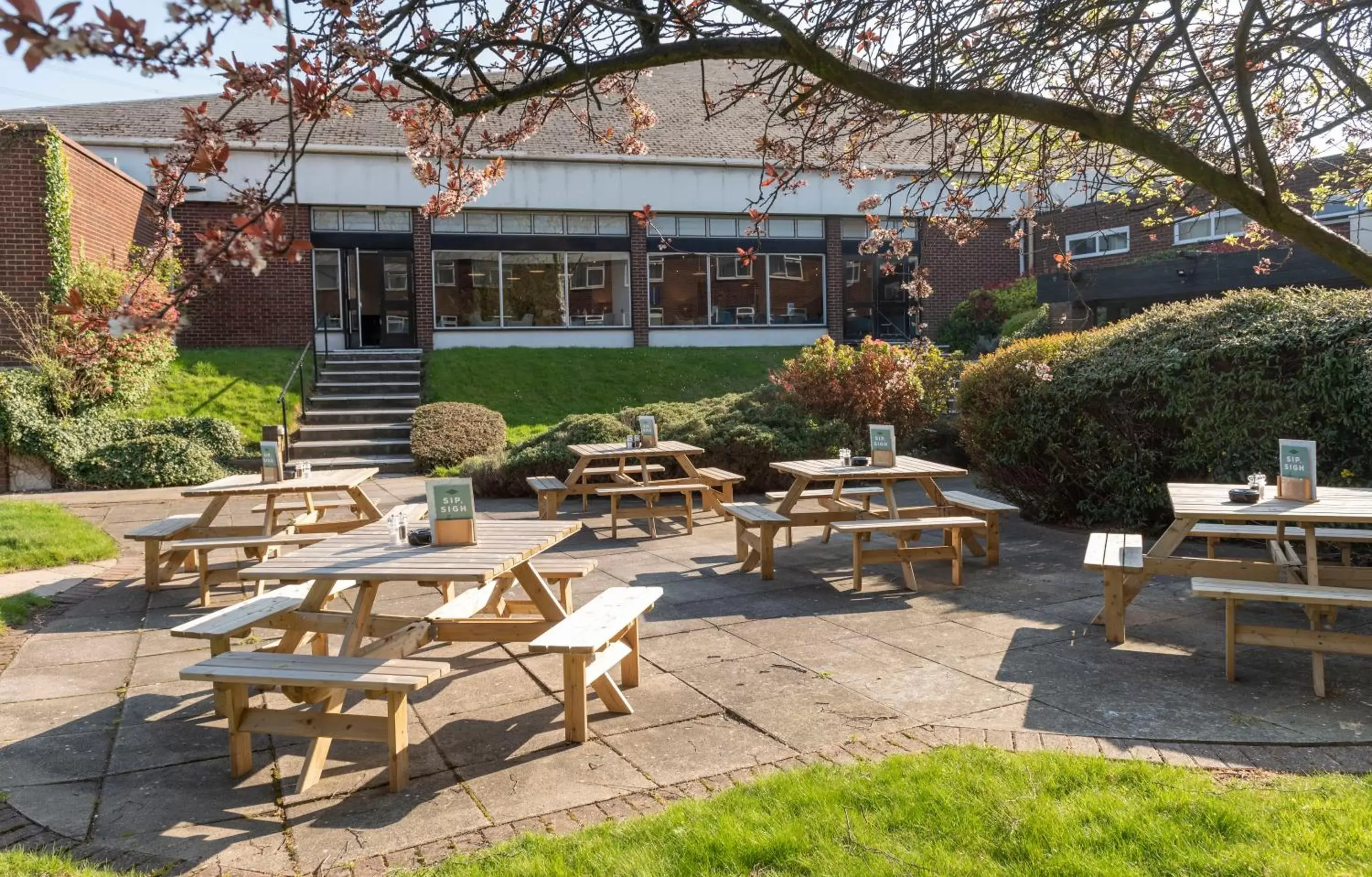 Property building in Holiday Inn Birmingham M6, Jct7 by IHG Property building in Holiday Inn Birmingham M6, Jct7 by IHG