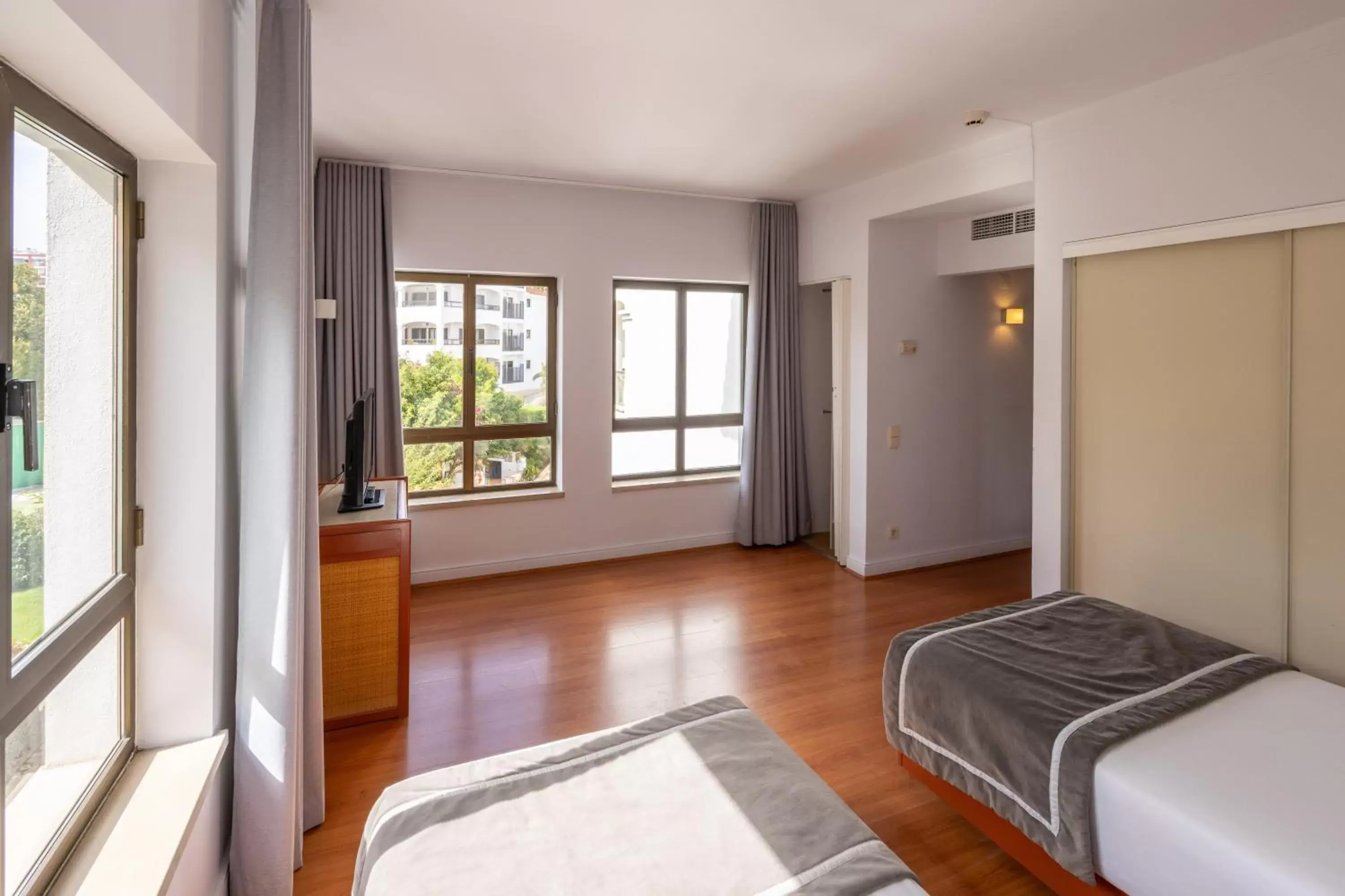 Bedroom in Clube do Lago Hotel