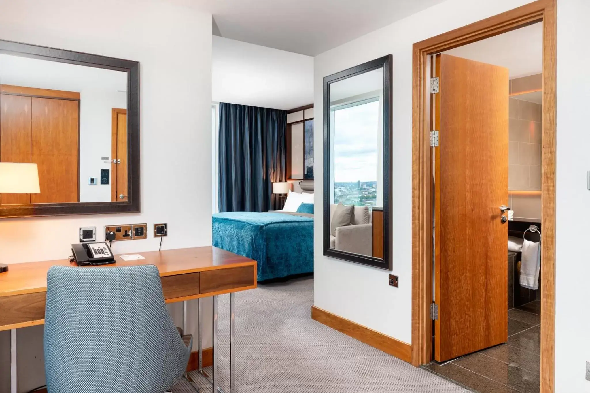 Bedroom in Intercontinental London - The O2, an IHG Hotel