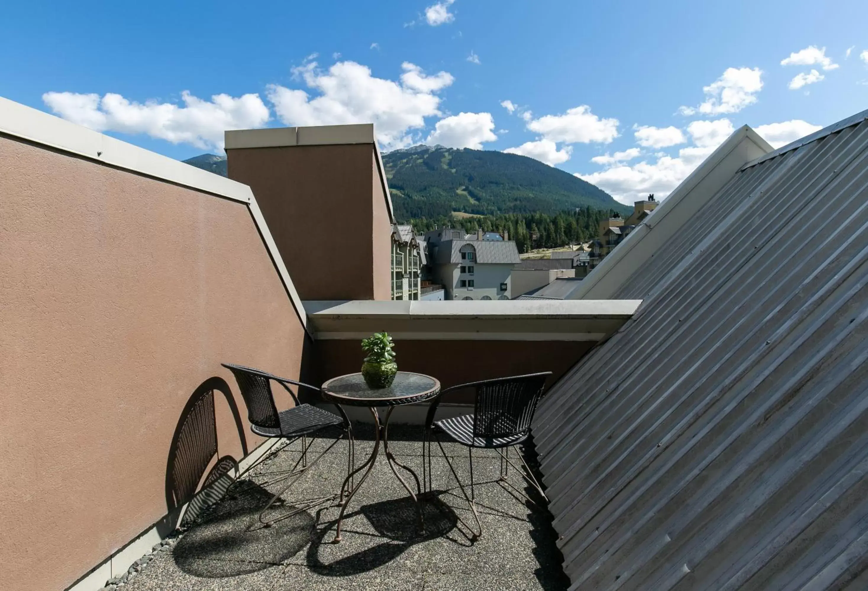 Mountain view, Balcony/Terrace in Adara Hotel