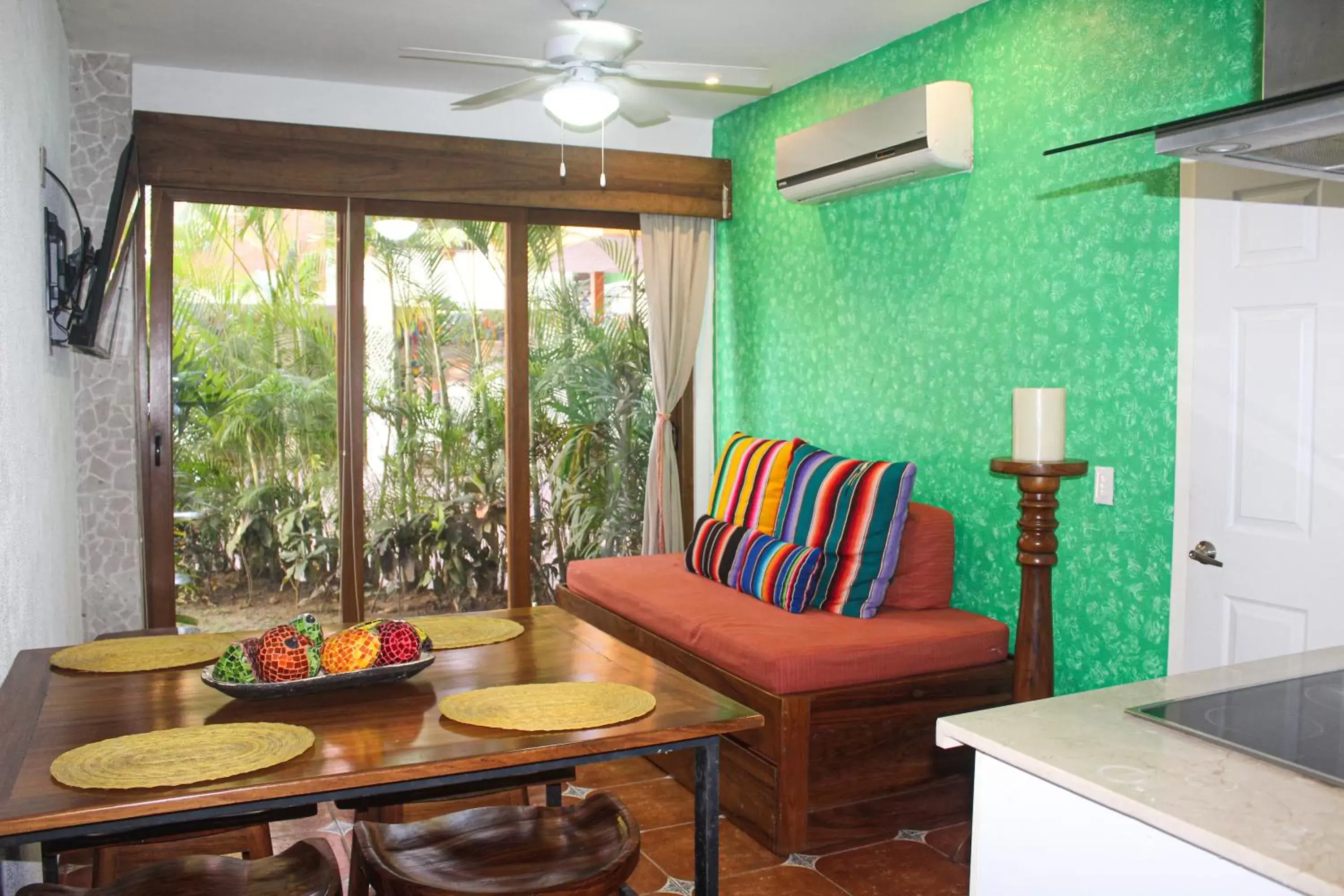 Living room, Seating Area in El Pueblito de Sayulita