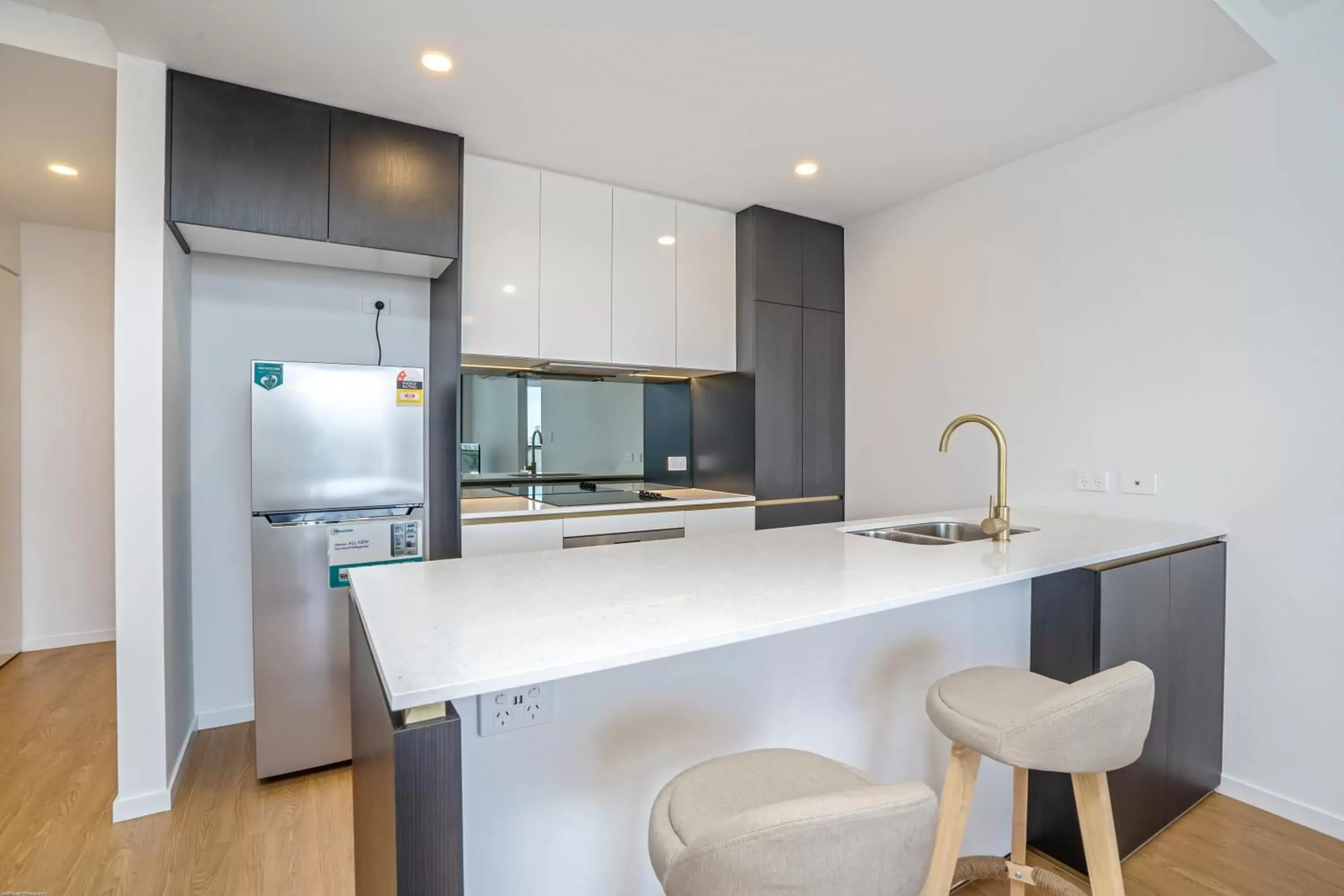 Kitchen or kitchenette, Kitchen/Kitchenette in Peninsular Gold Coast