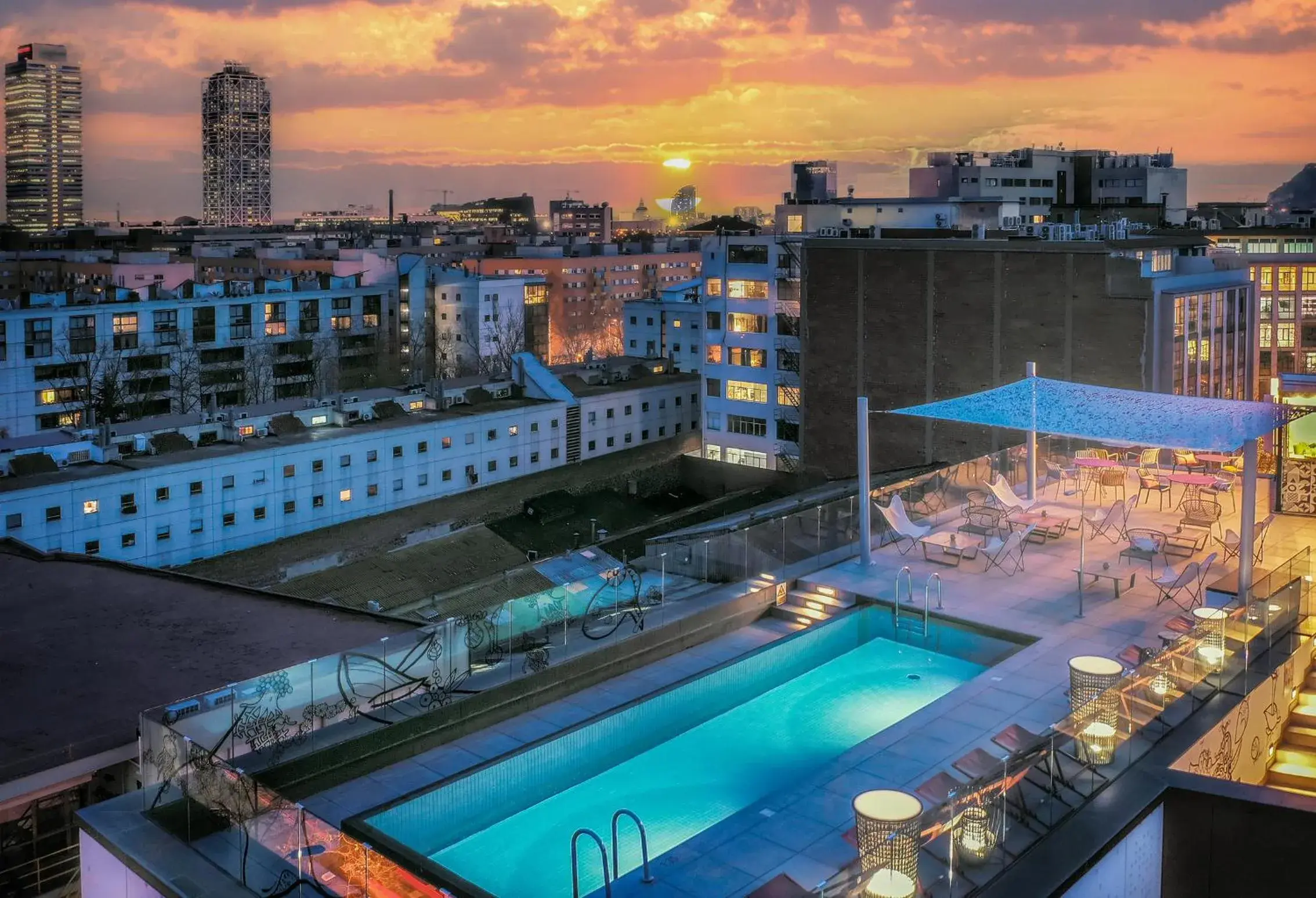 Property building, Pool View in ibis Styles Barcelona City Bogatell