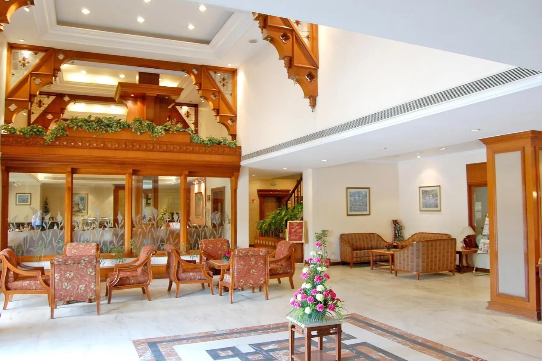 Lobby or reception in Comfort Inn Sunset