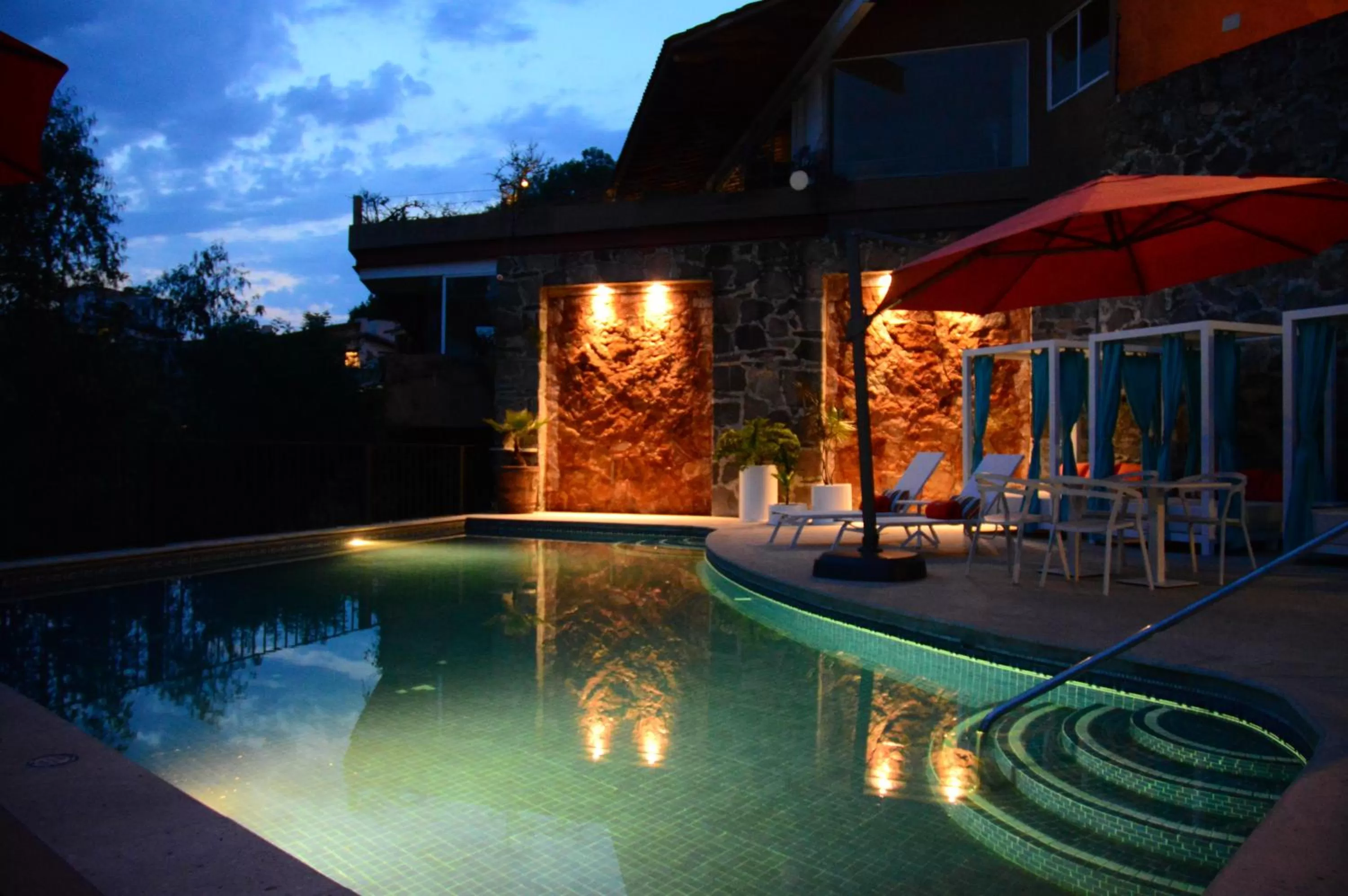 Lake view, Swimming Pool in Danzaluna Hotel Boutique