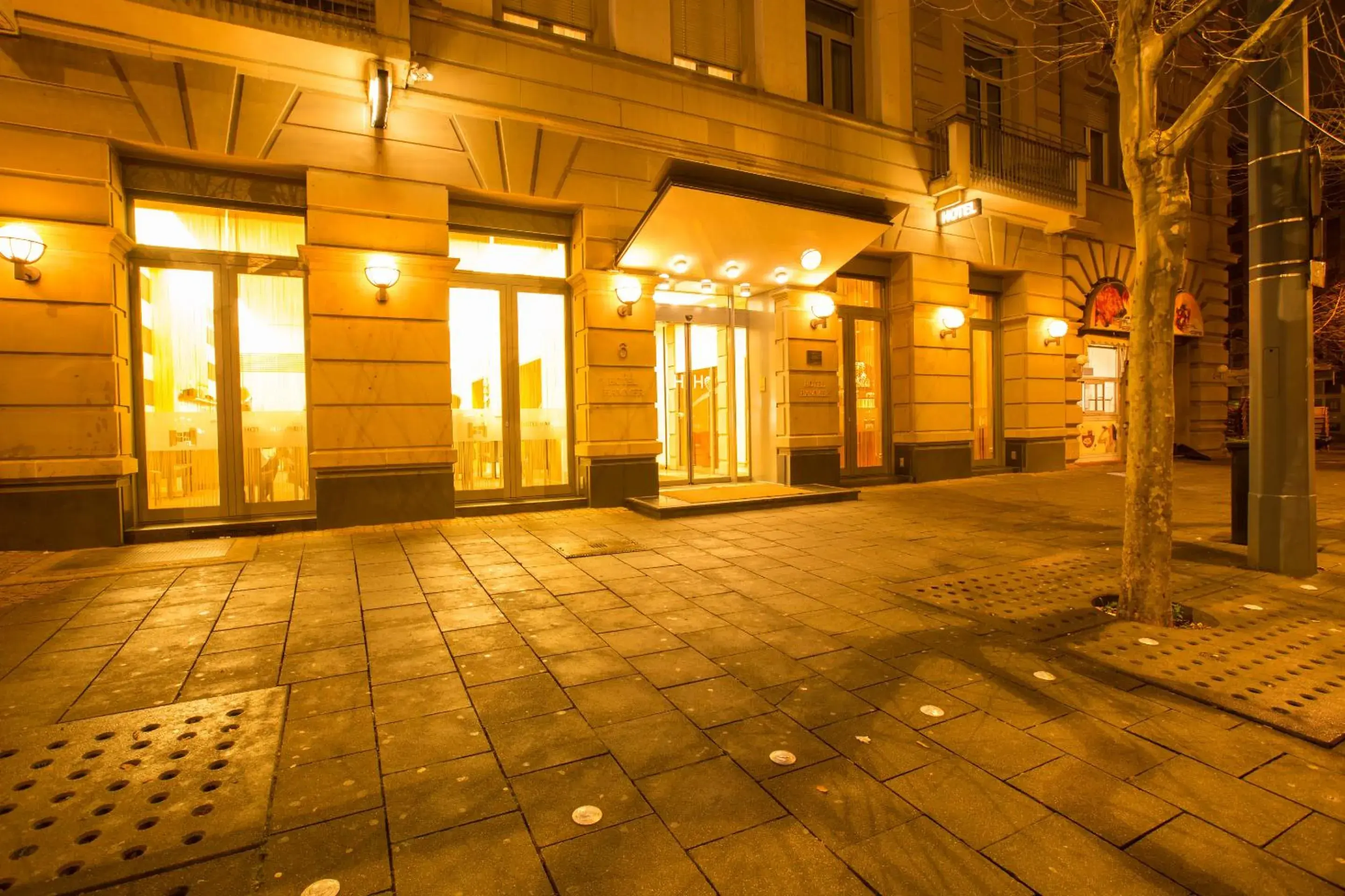 Property building in Hotel Hammer-Mainz Hauptbahnhof