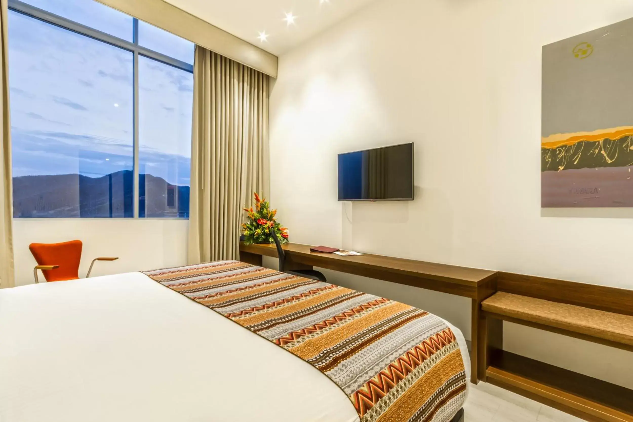 Bed in Best Western Plus Santa Marta Hotel