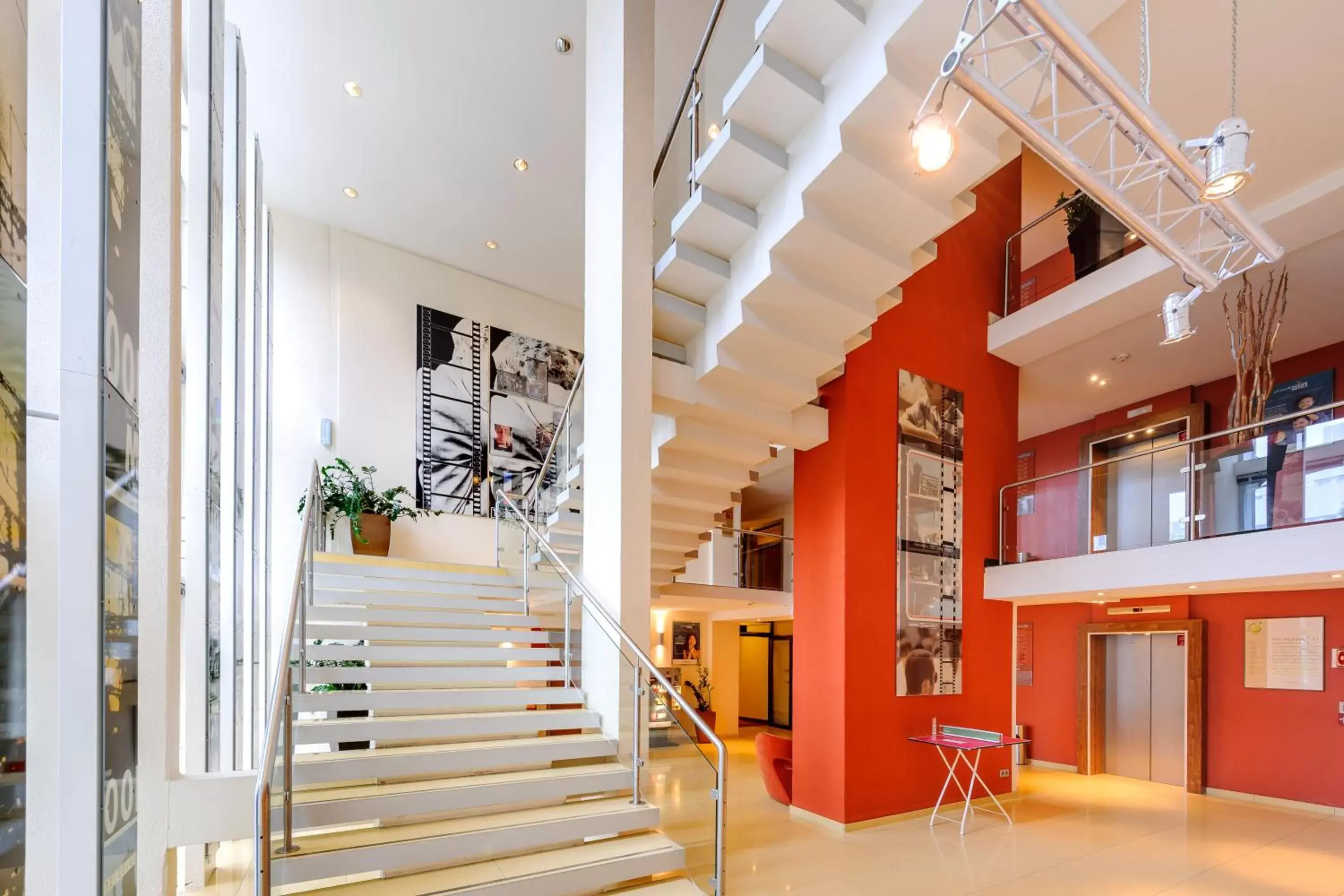 Facade/entrance in Mercure Stuttgart Sindelfingen an der Messe Facade/entrance in Mercure Stuttgart Sindelfingen an der Messe