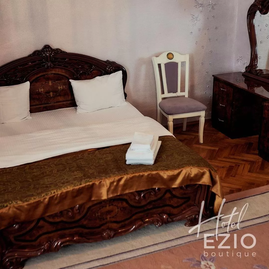 Bed in Hotel EZIO