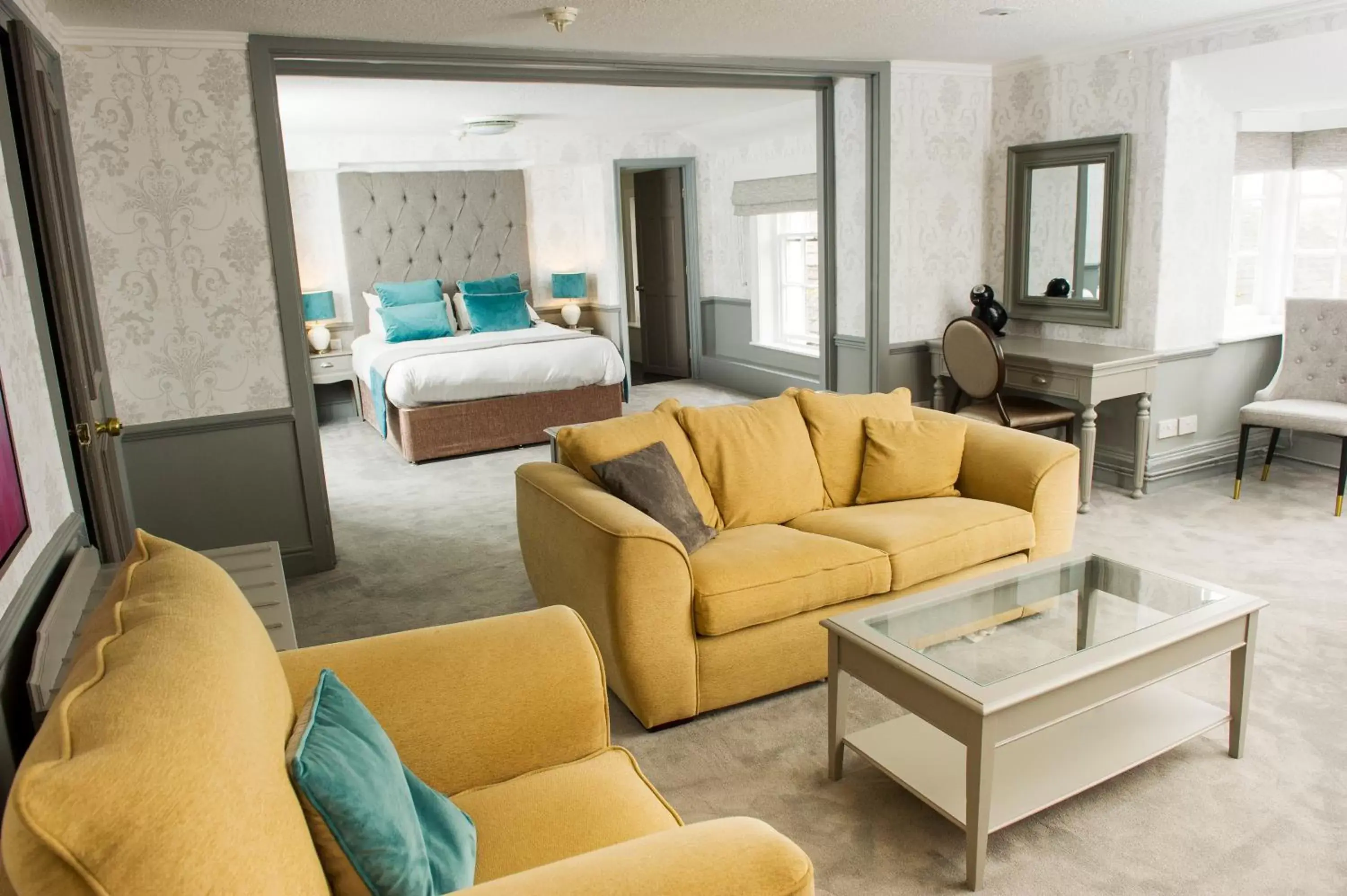 Bedroom, Seating Area in Crown Hotel Wetheral