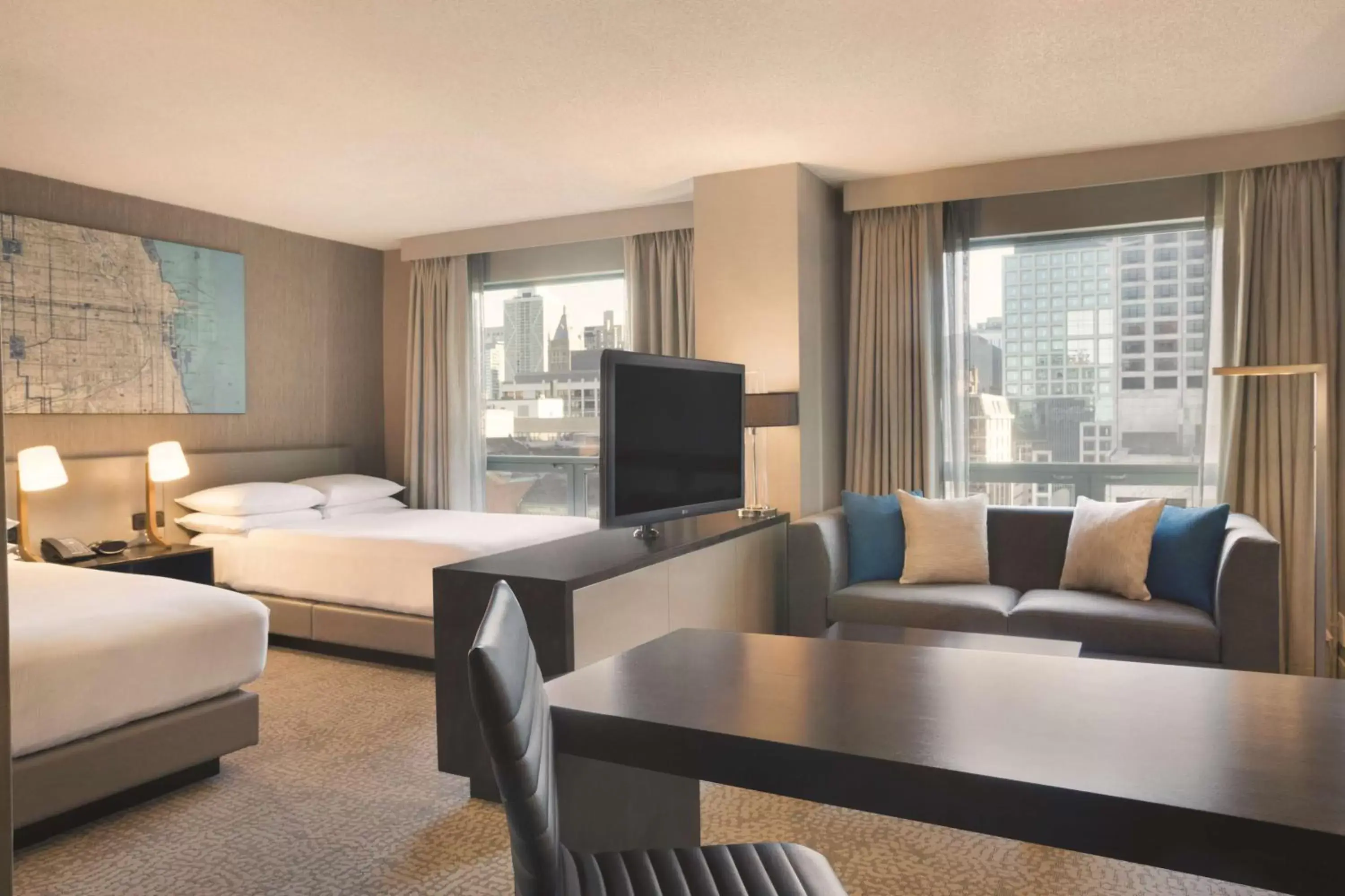 Bedroom in Hilton Chicago Magnificent Mile Suites