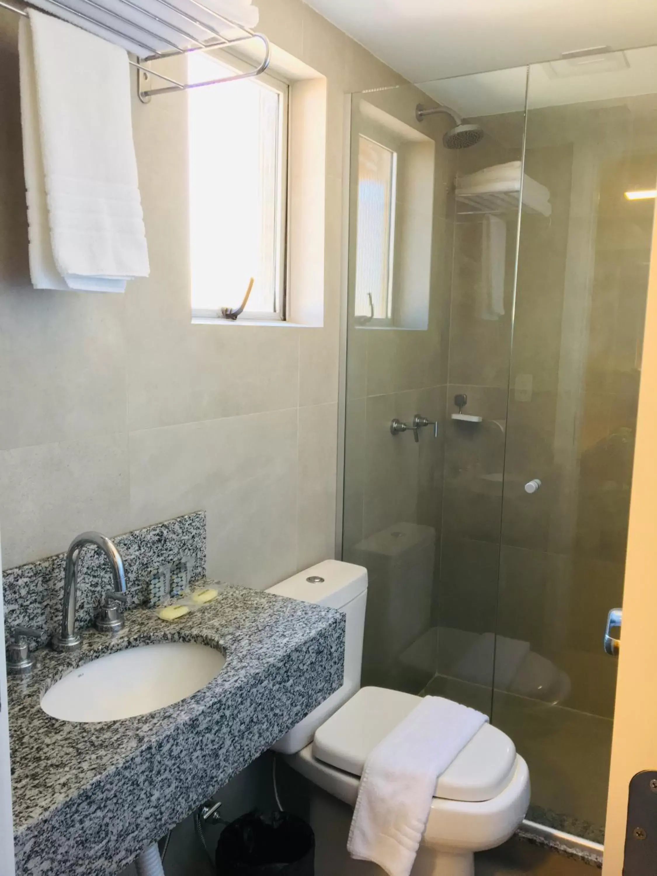 Bathroom in Master Express Cidade Baixa - Próximo à UFRGS e à Santa Casa