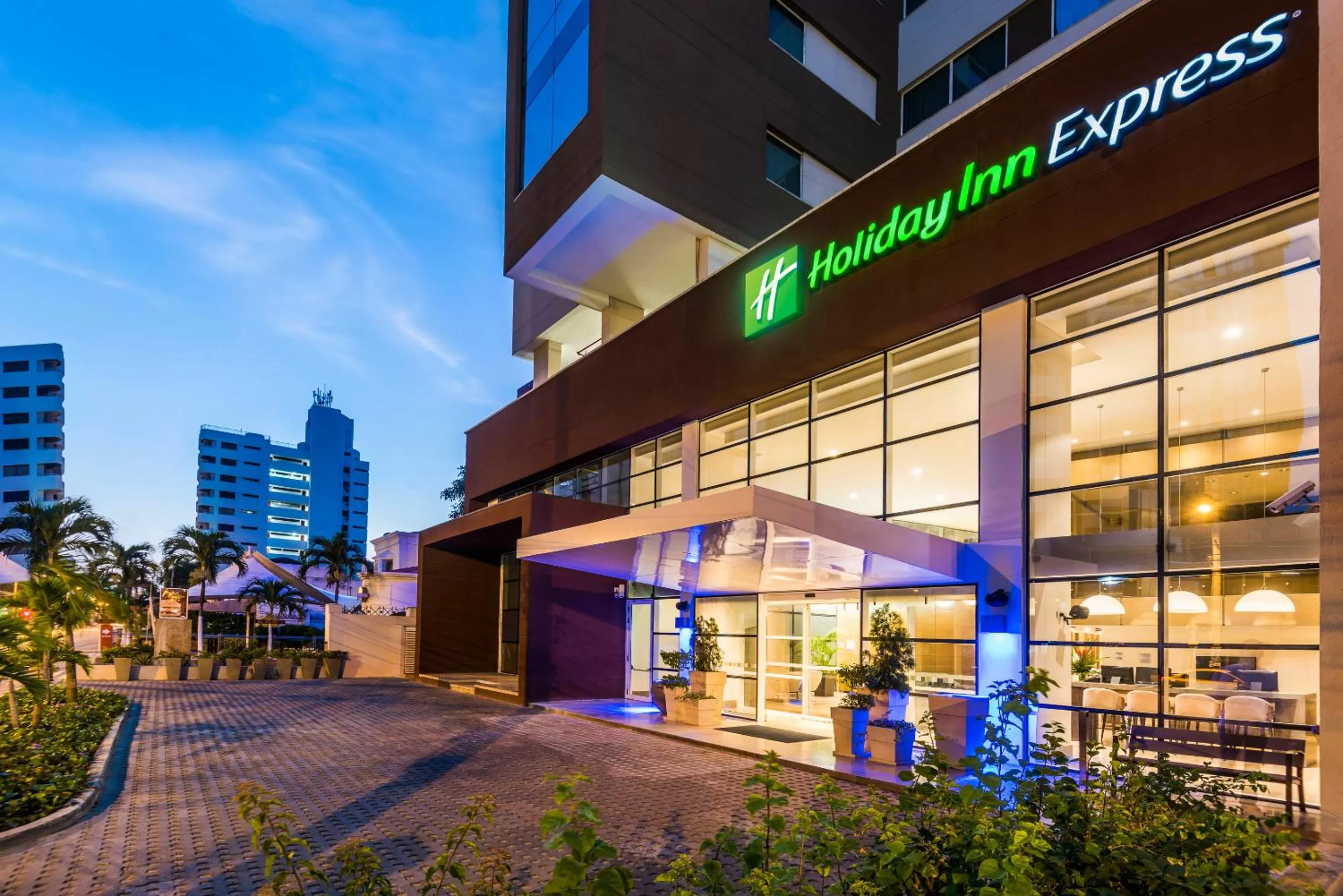 Property building in Holiday Inn Express - Cartagena Bocagrande by IHG