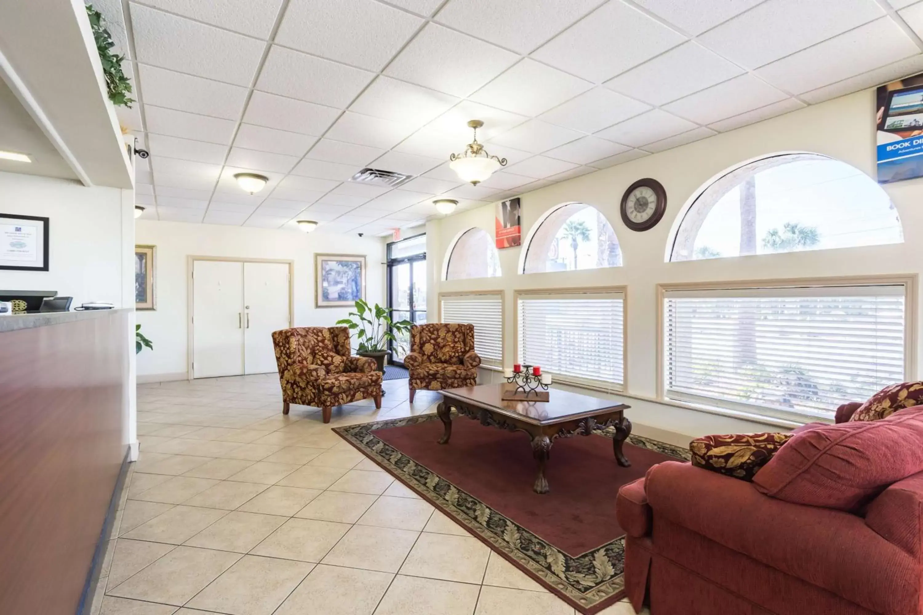 Lobby or reception in Motel 6-Spring Hill, FL - Weeki Wachee