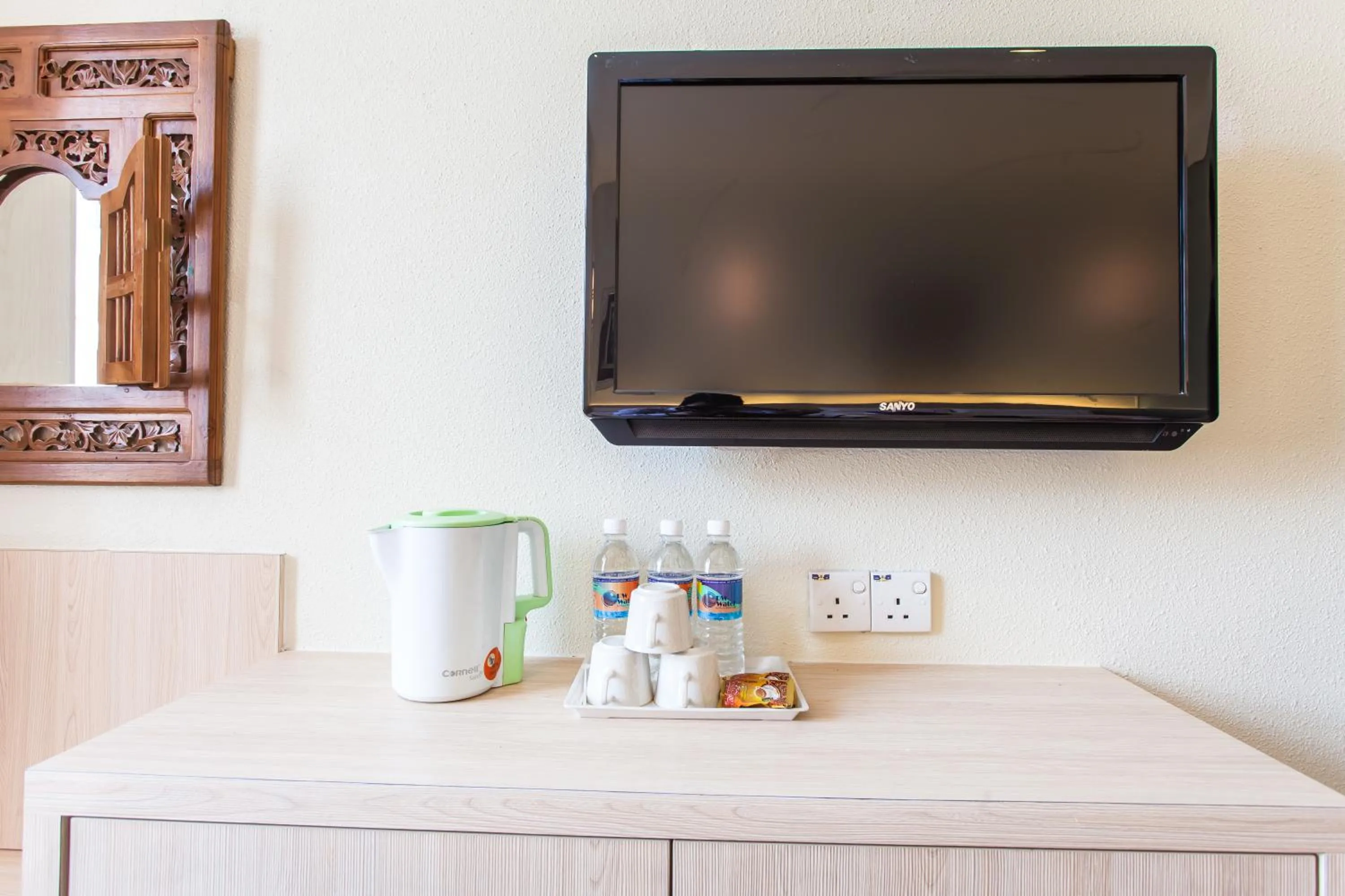 TV and multimedia in Lavender Inn Permas Jaya