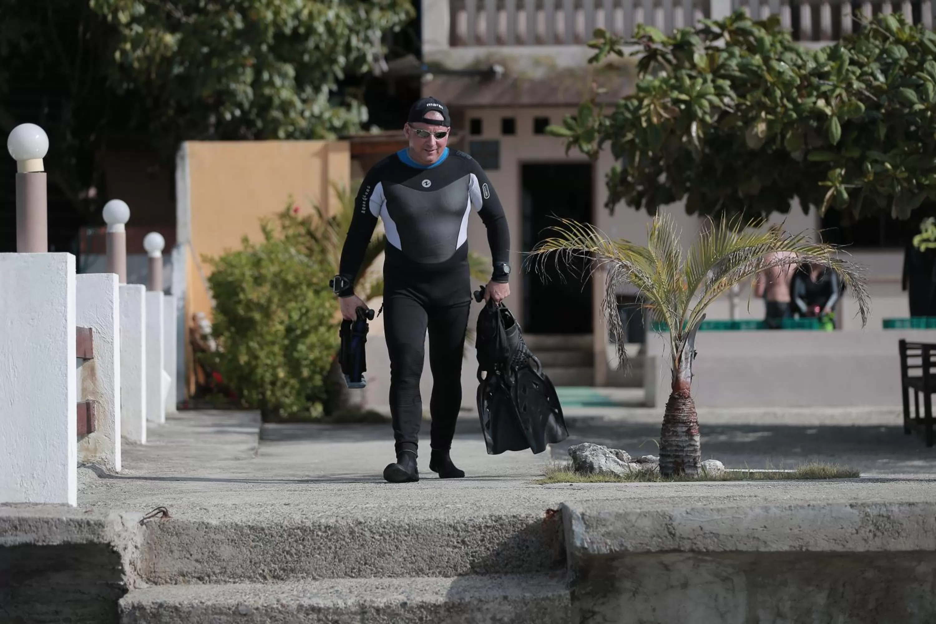 Guests in Turtle Bay Dive Resort