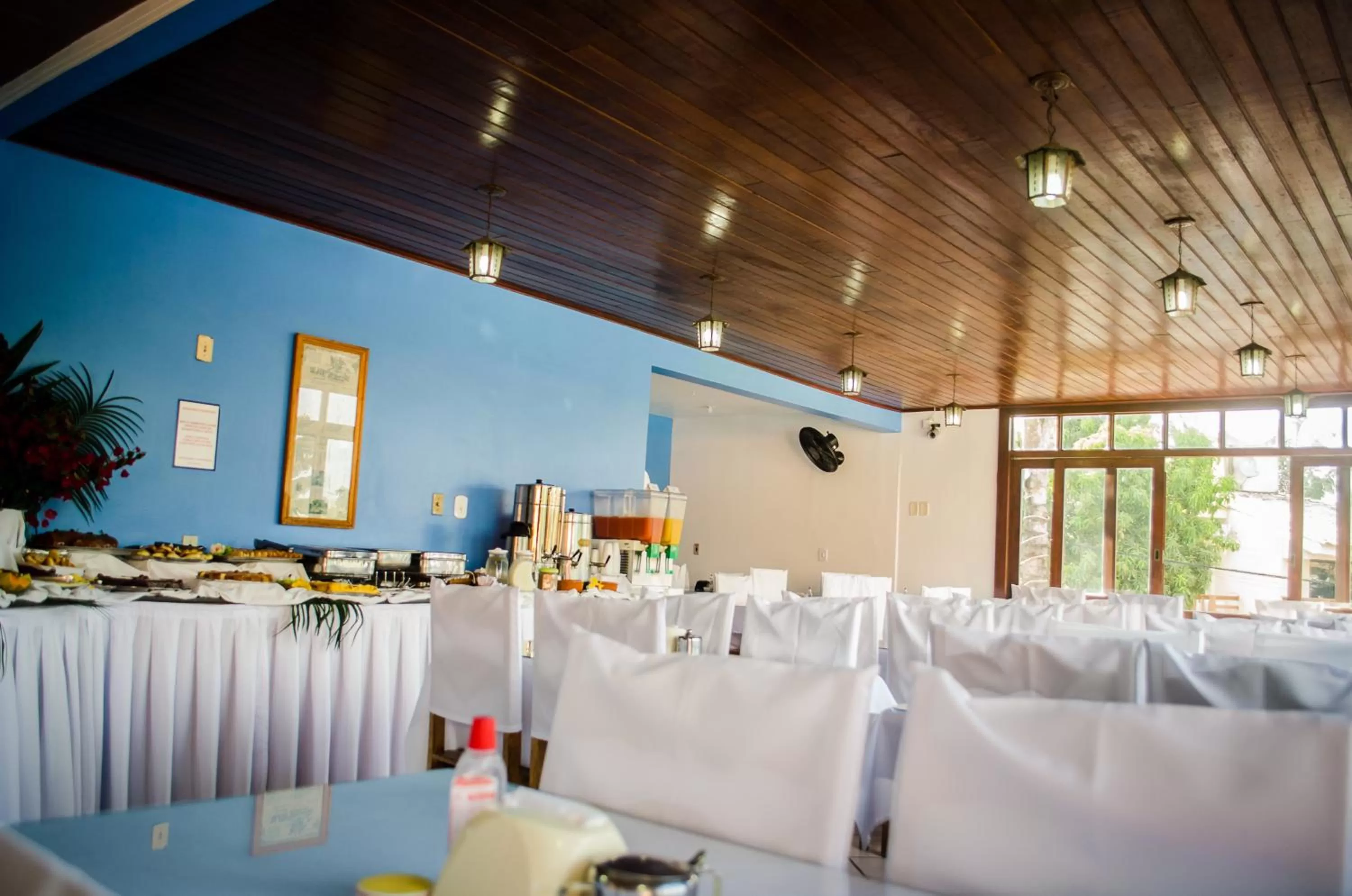 Restaurant/places to eat in Hotel Porto das Ancoras