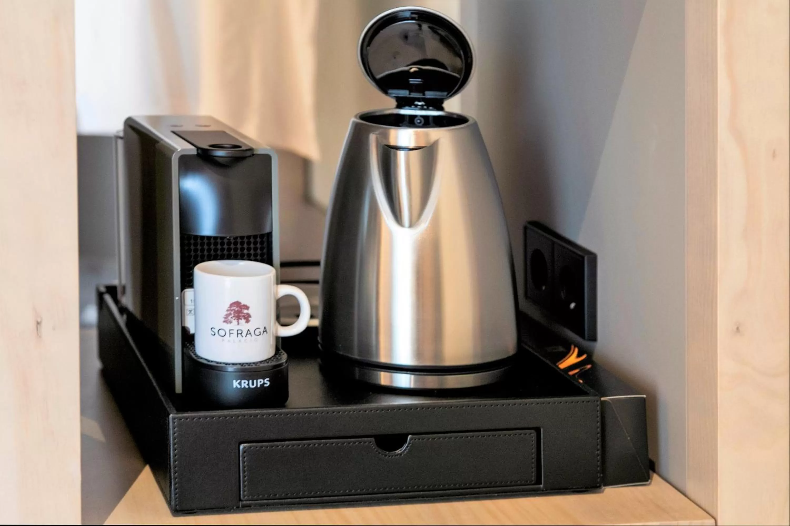 Coffee/tea facilities in Sofraga Palacio