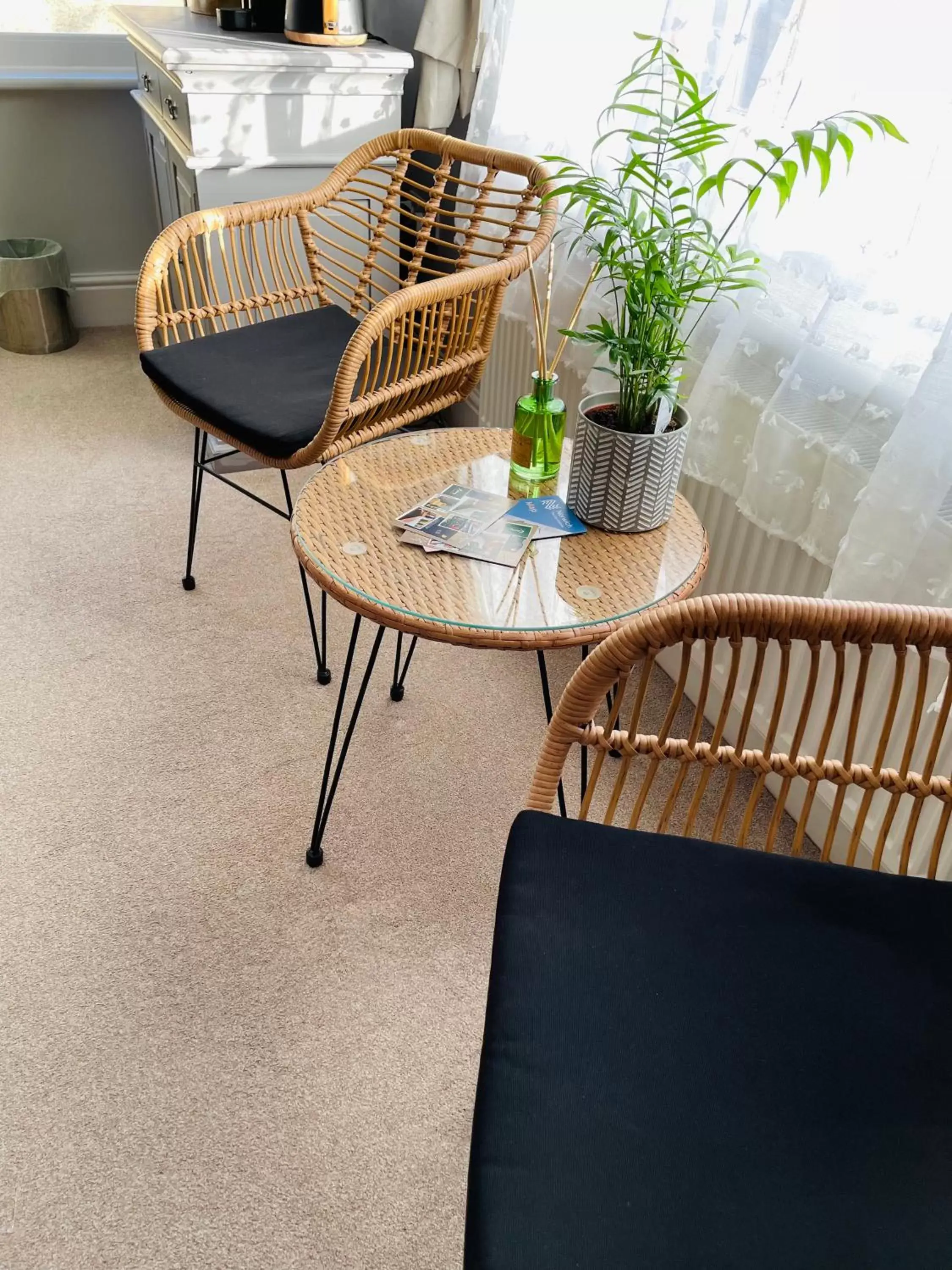 Seating Area in Rooms At The Rosebery