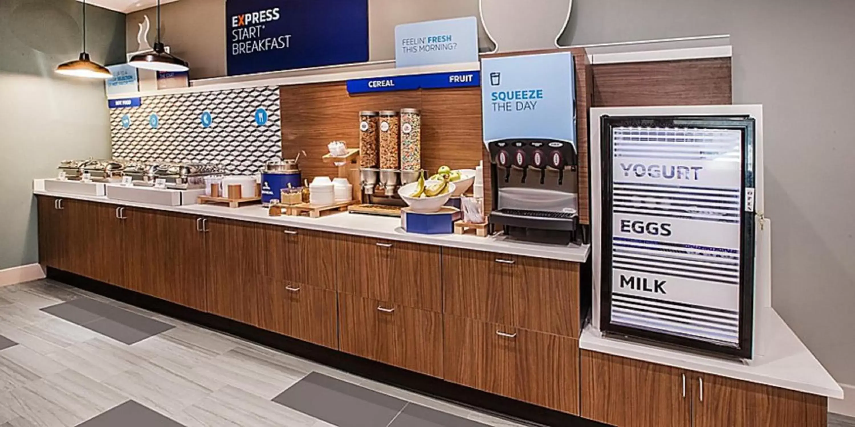 Coffee/tea facilities in Holiday Inn Express & Suites - Madison West - Middleton, an IHG Hotel