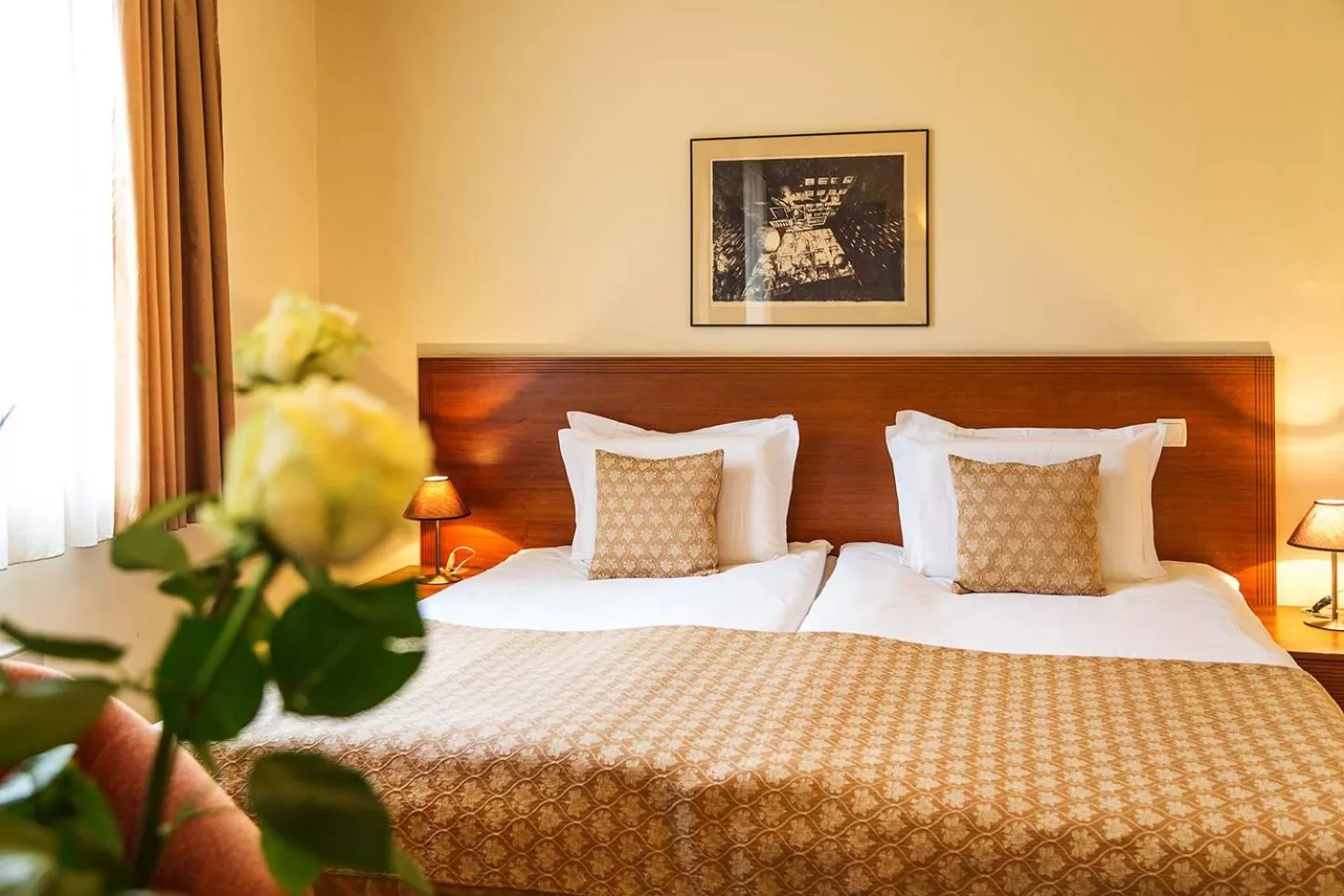 Bed in Sofia Place Hotel by HMG