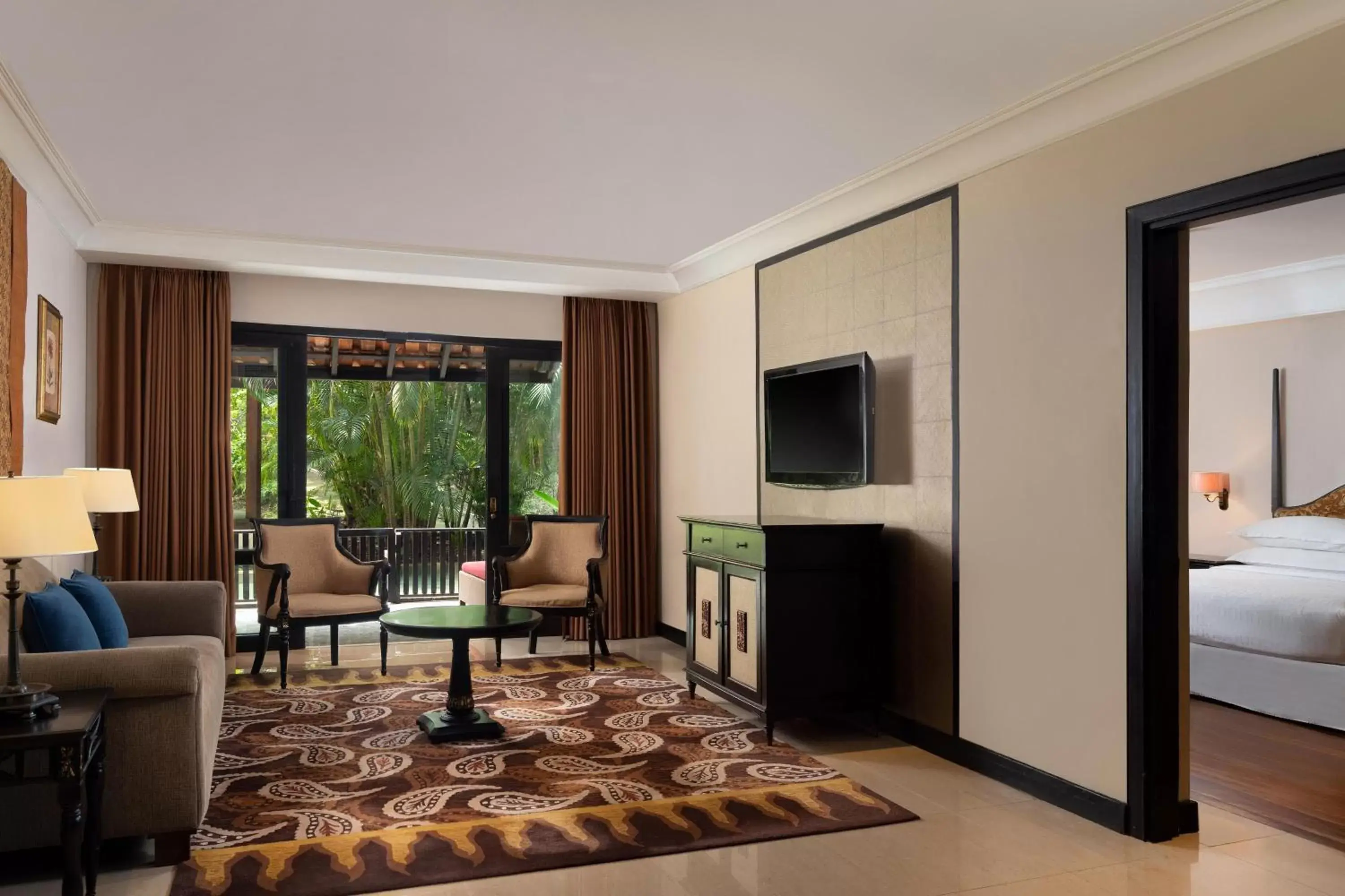 Living room, Seating Area in Sheraton Mustika Yogyakarta Resort and Spa