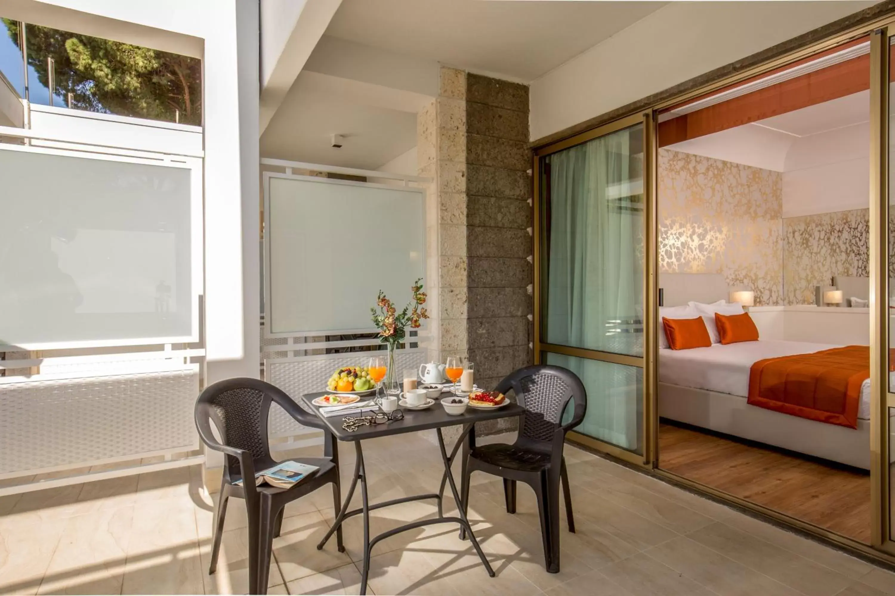 Balcony/Terrace in Hotel Shangri-La Roma by OMNIA hotels