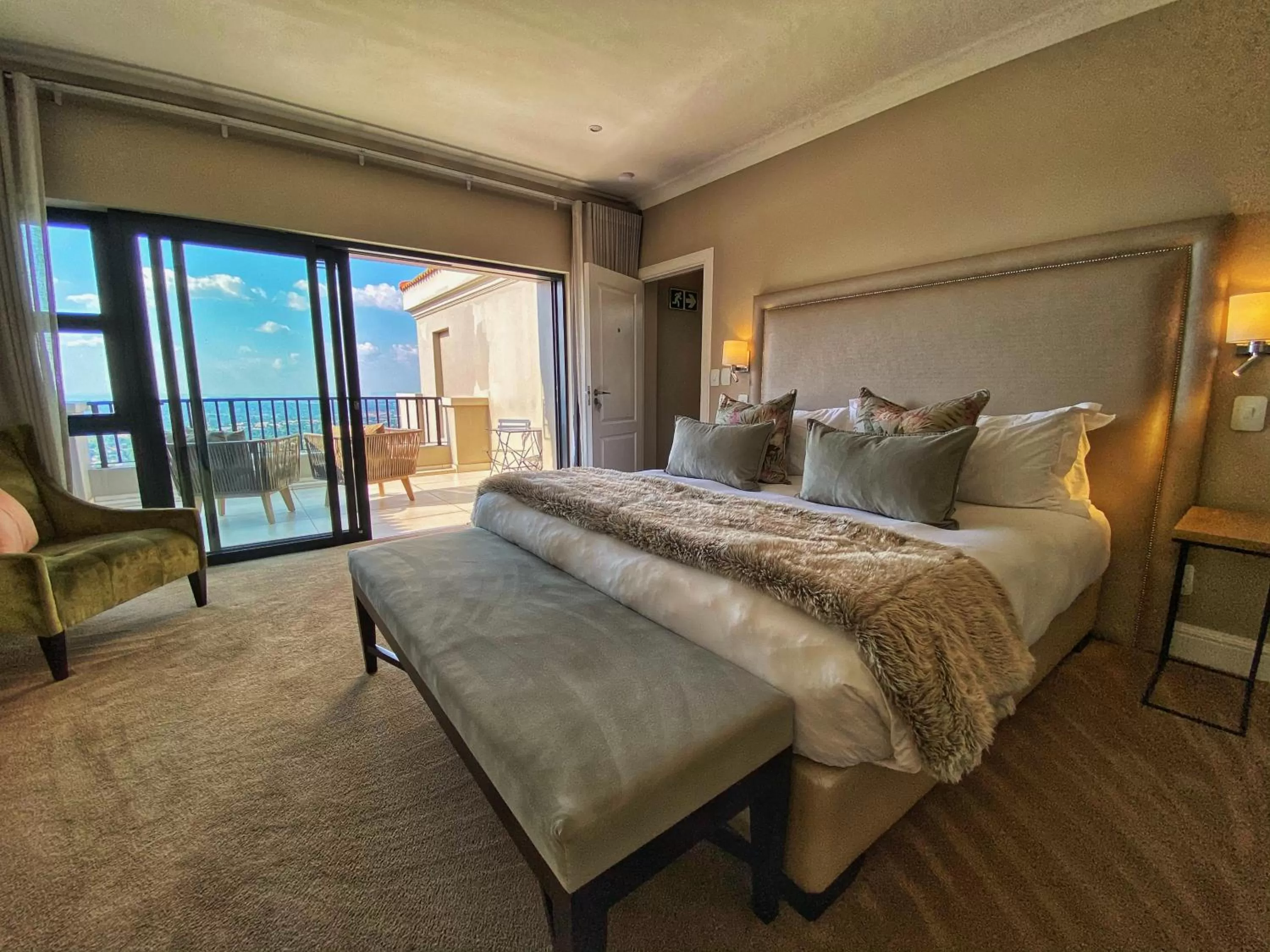 Bird's eye view, Bed in The Northcliff Boutique Hotel