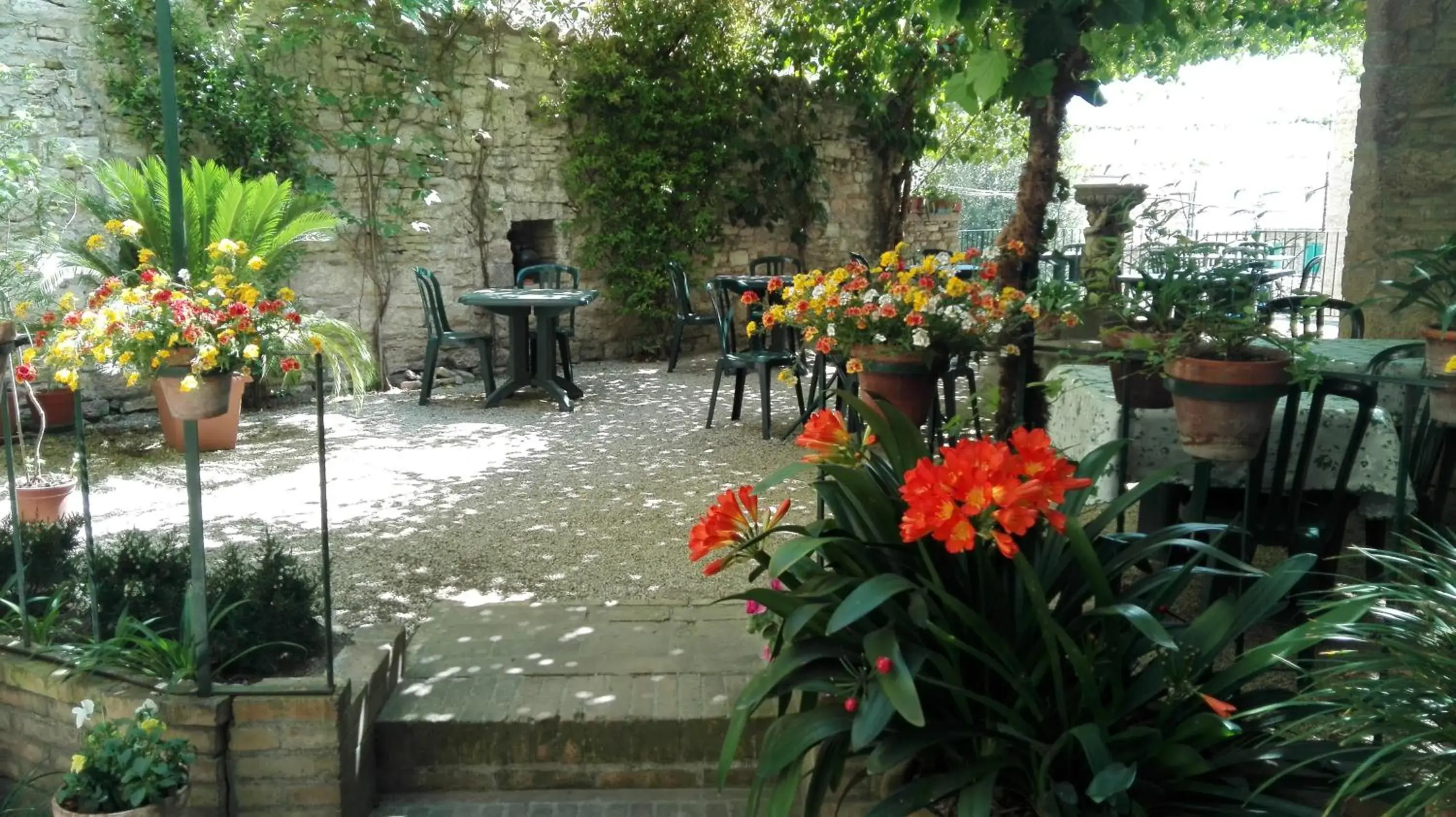 Garden, Patio/Outdoor Area in Hotel Umbra