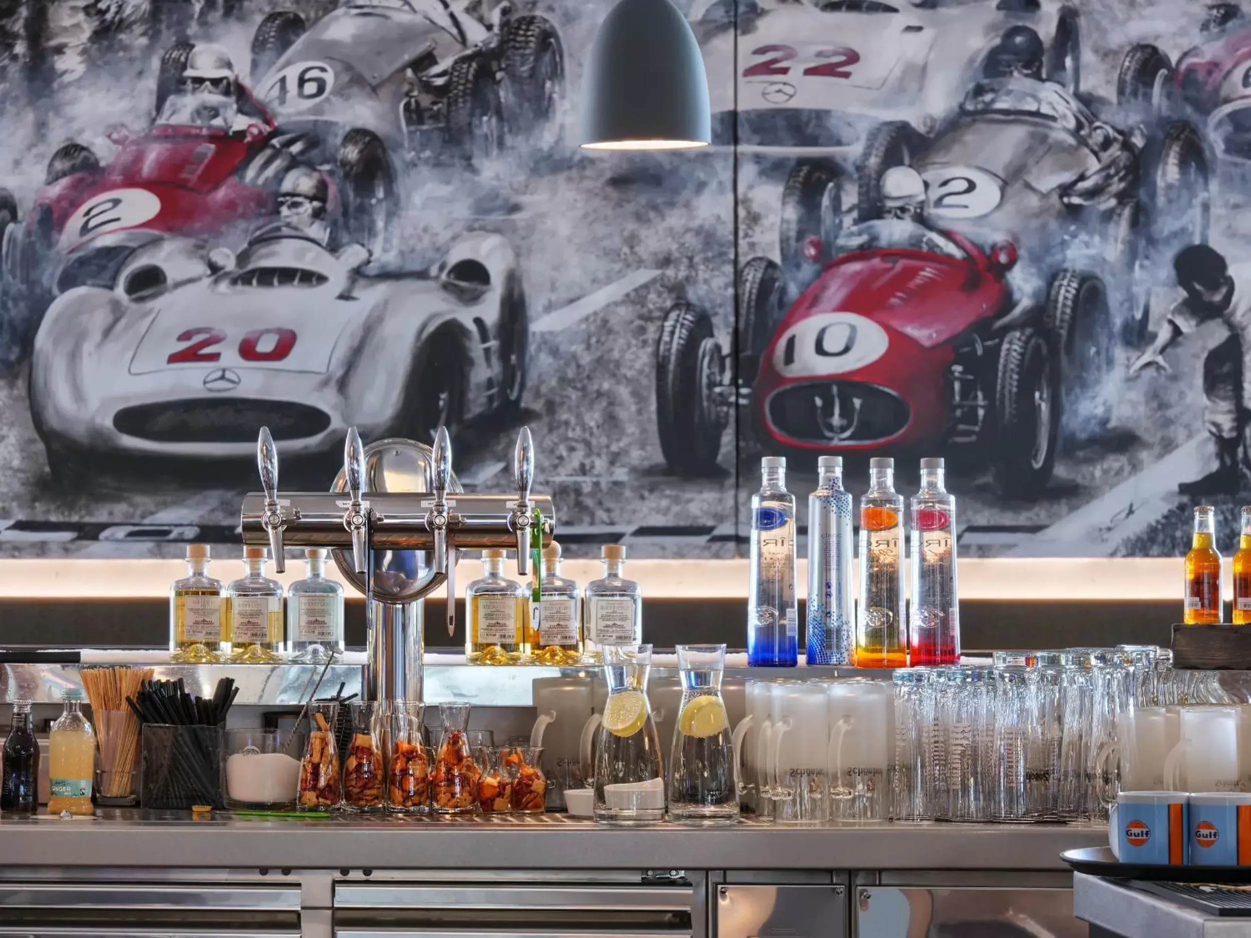 Lounge or bar in V8 HOTEL Motorworld Region Stuttgart