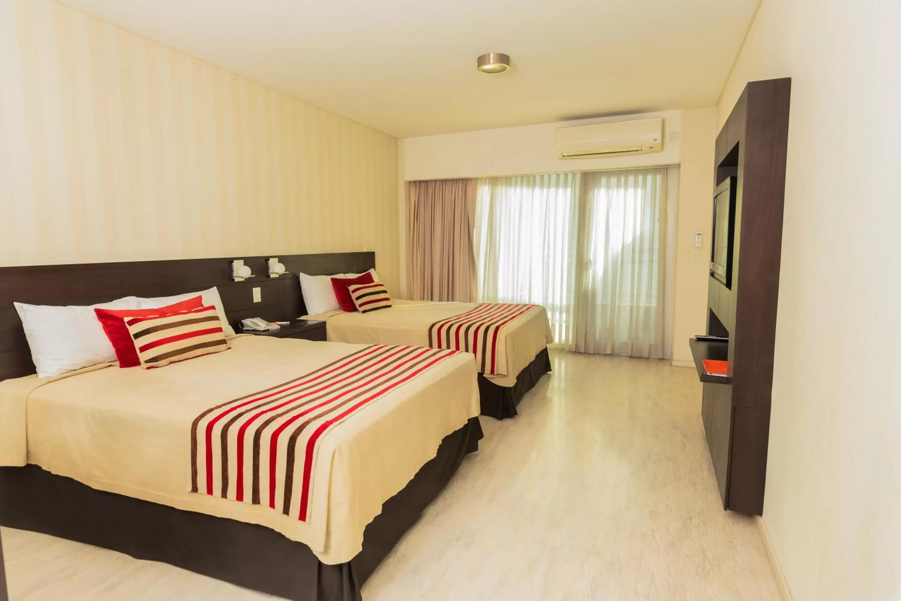 Bedroom, Bed in Icaro Suites