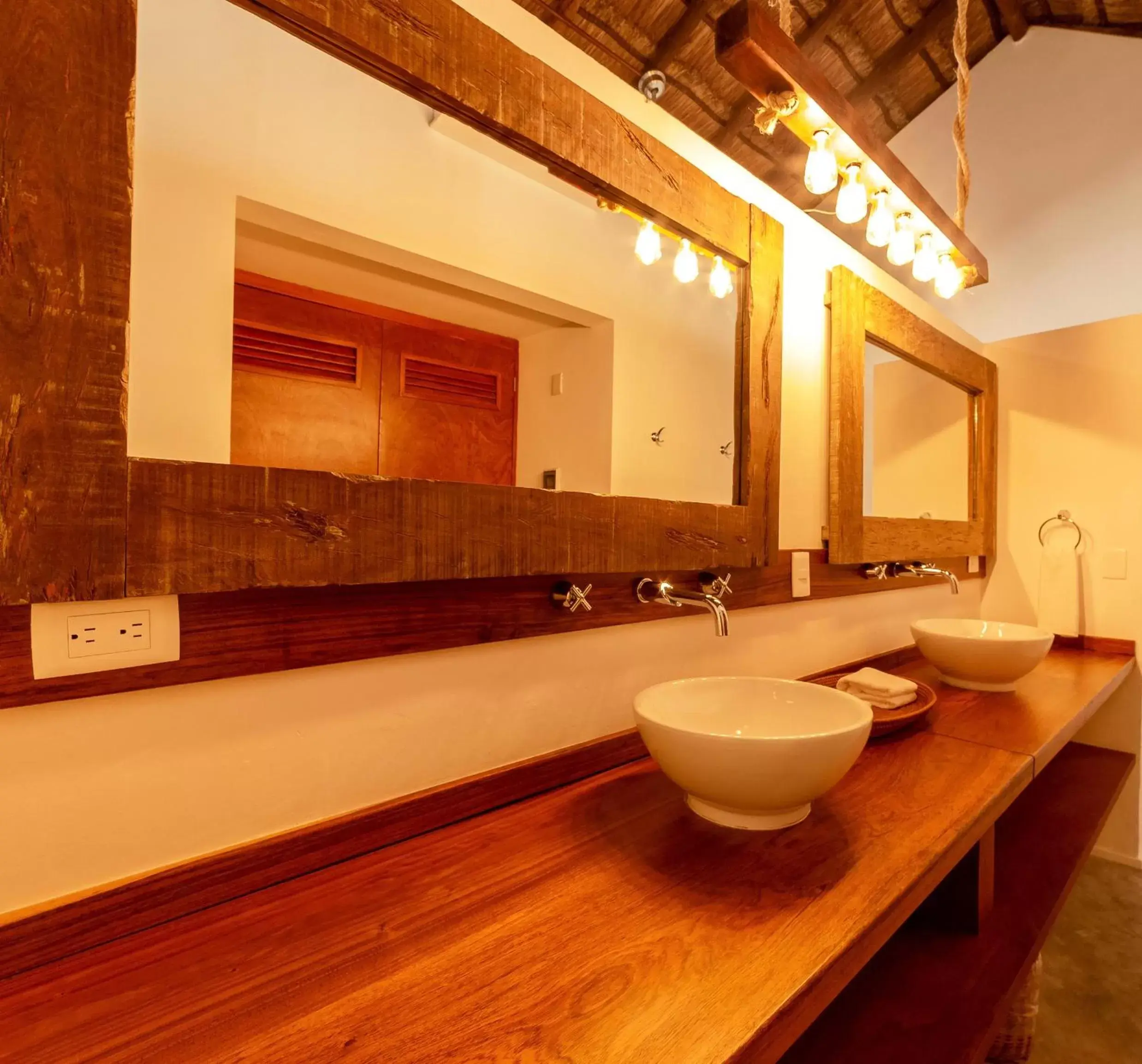 Bathroom in Mimosa Tulum