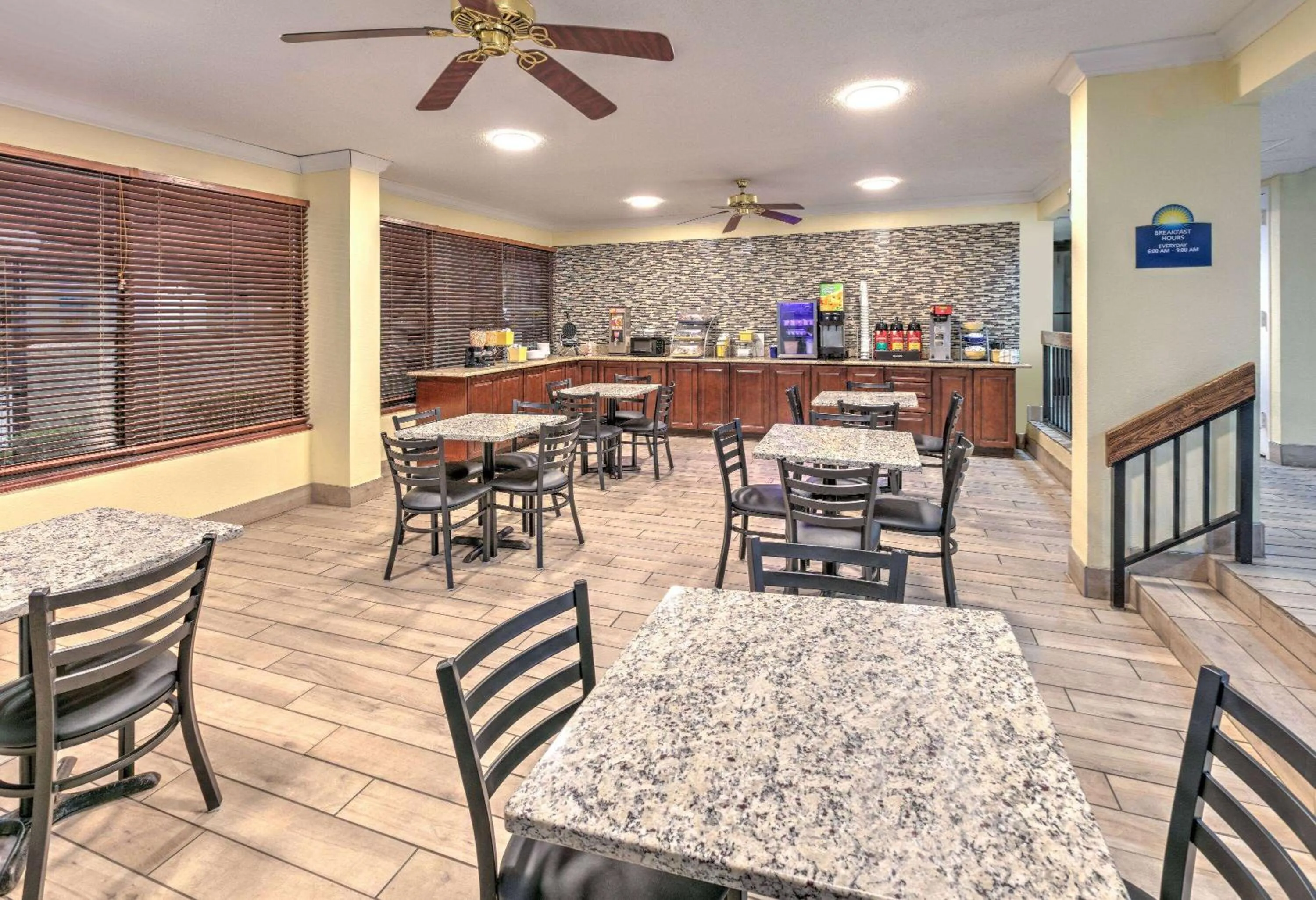 Breakfast in Days Inn by Wyndham Greenville MS