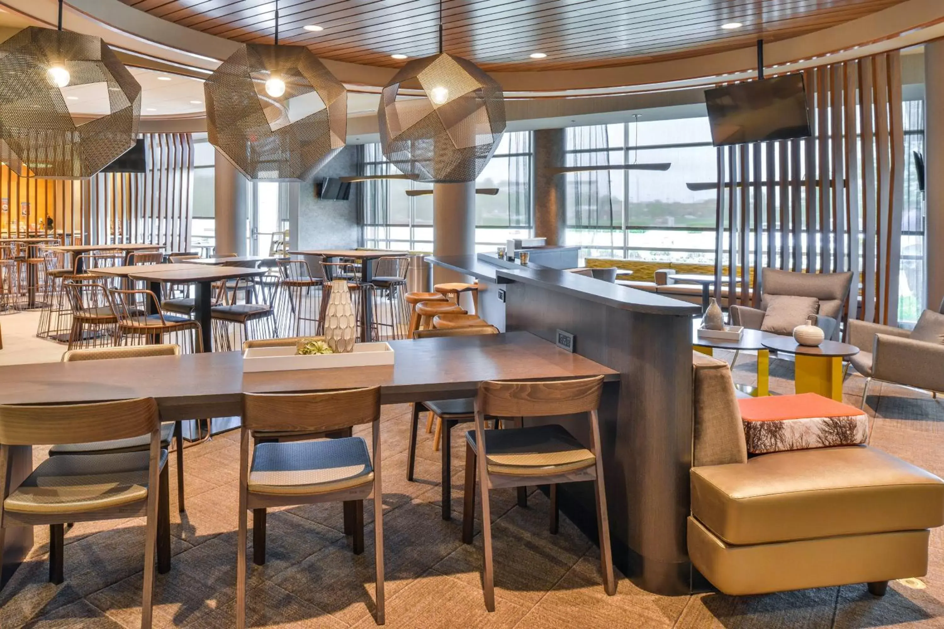 Breakfast, Restaurant/Places to Eat in SpringHill Suites Ashburn Dulles North
