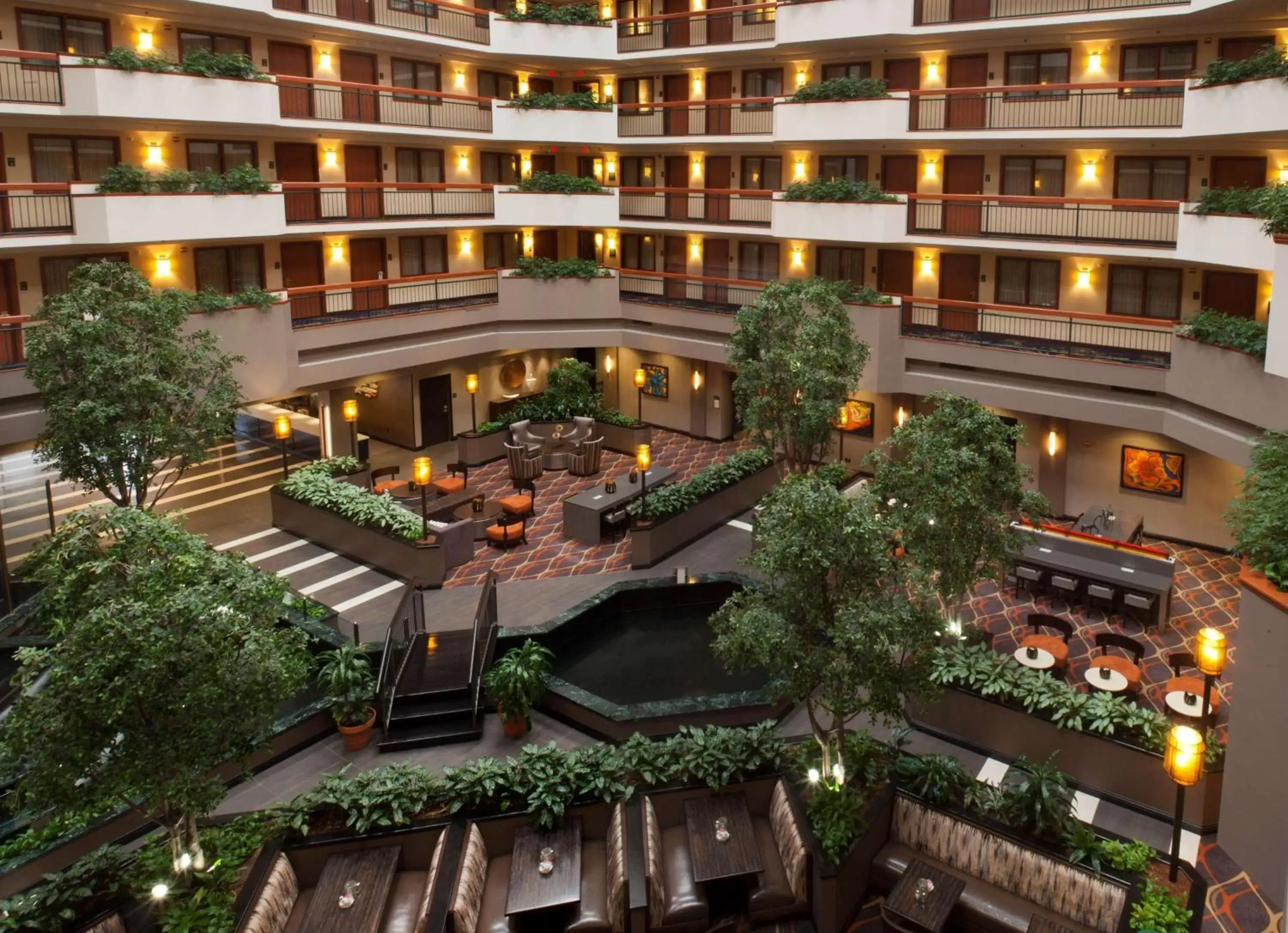 Lobby or reception in Embassy Suites by Hilton Austin Arboretum