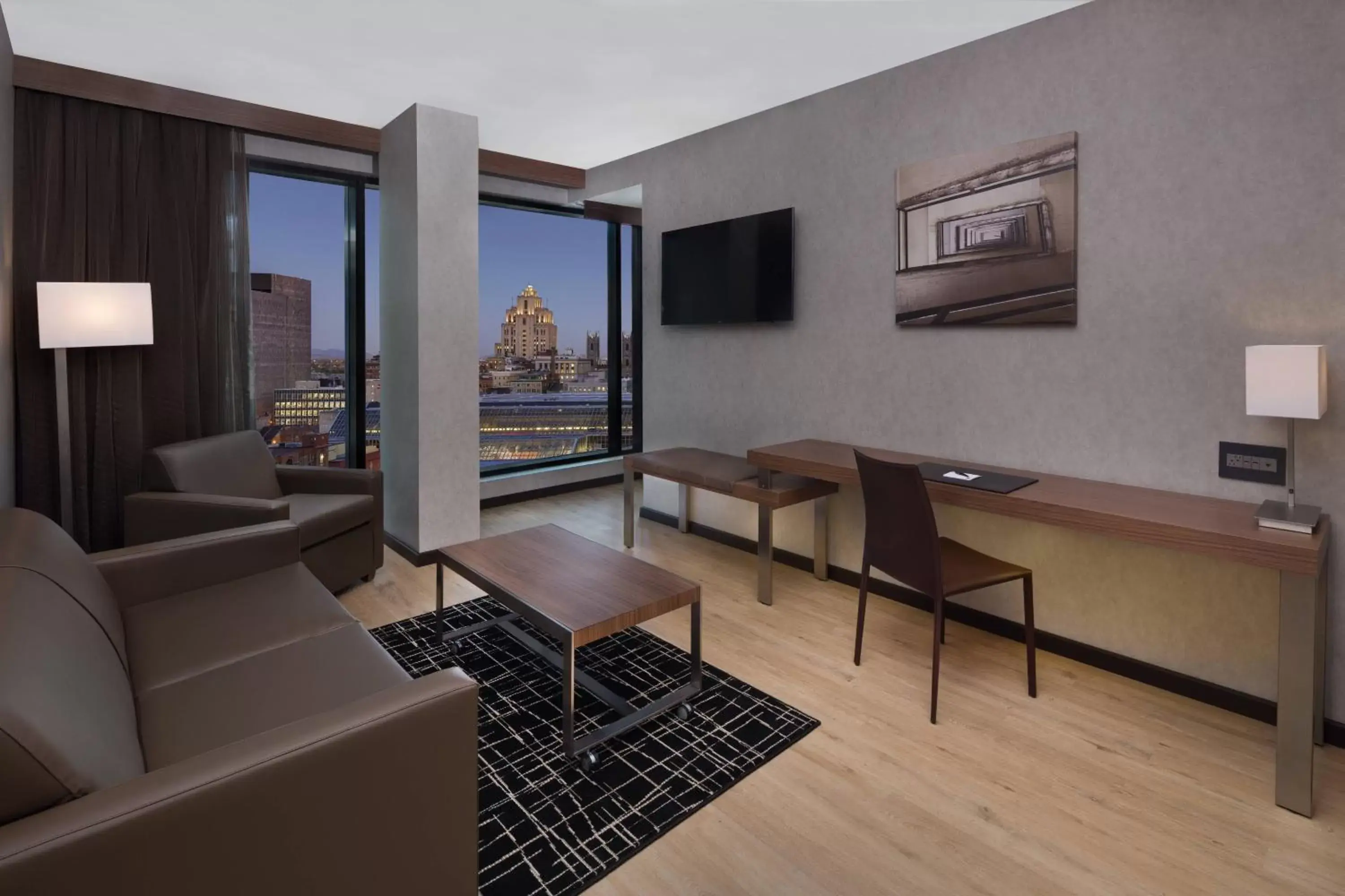 Bedroom, Seating Area in AC Hotel by Marriott Montreal Downtown