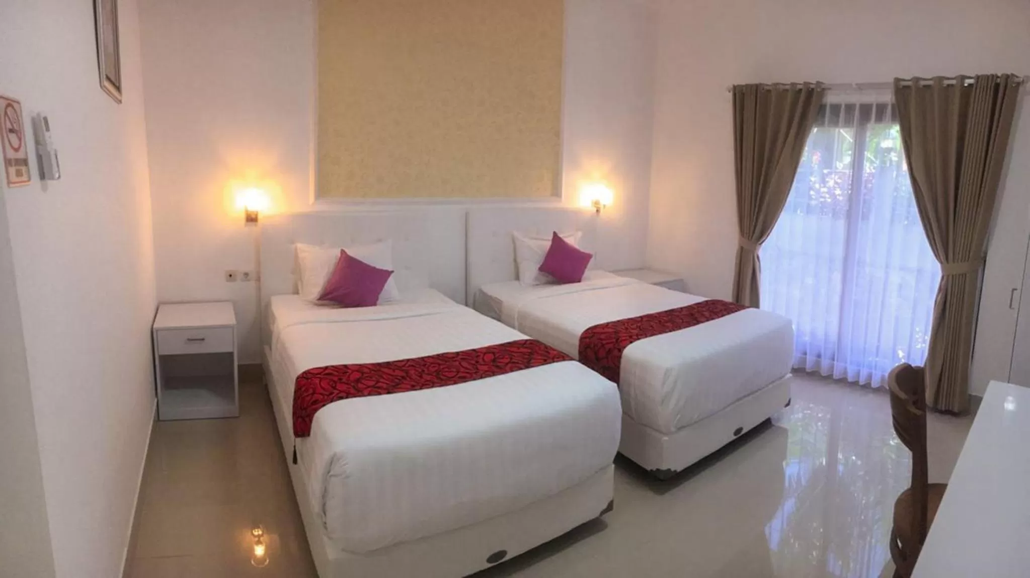 Bed in Kesari Glory Nusa Penida by GenuineHost