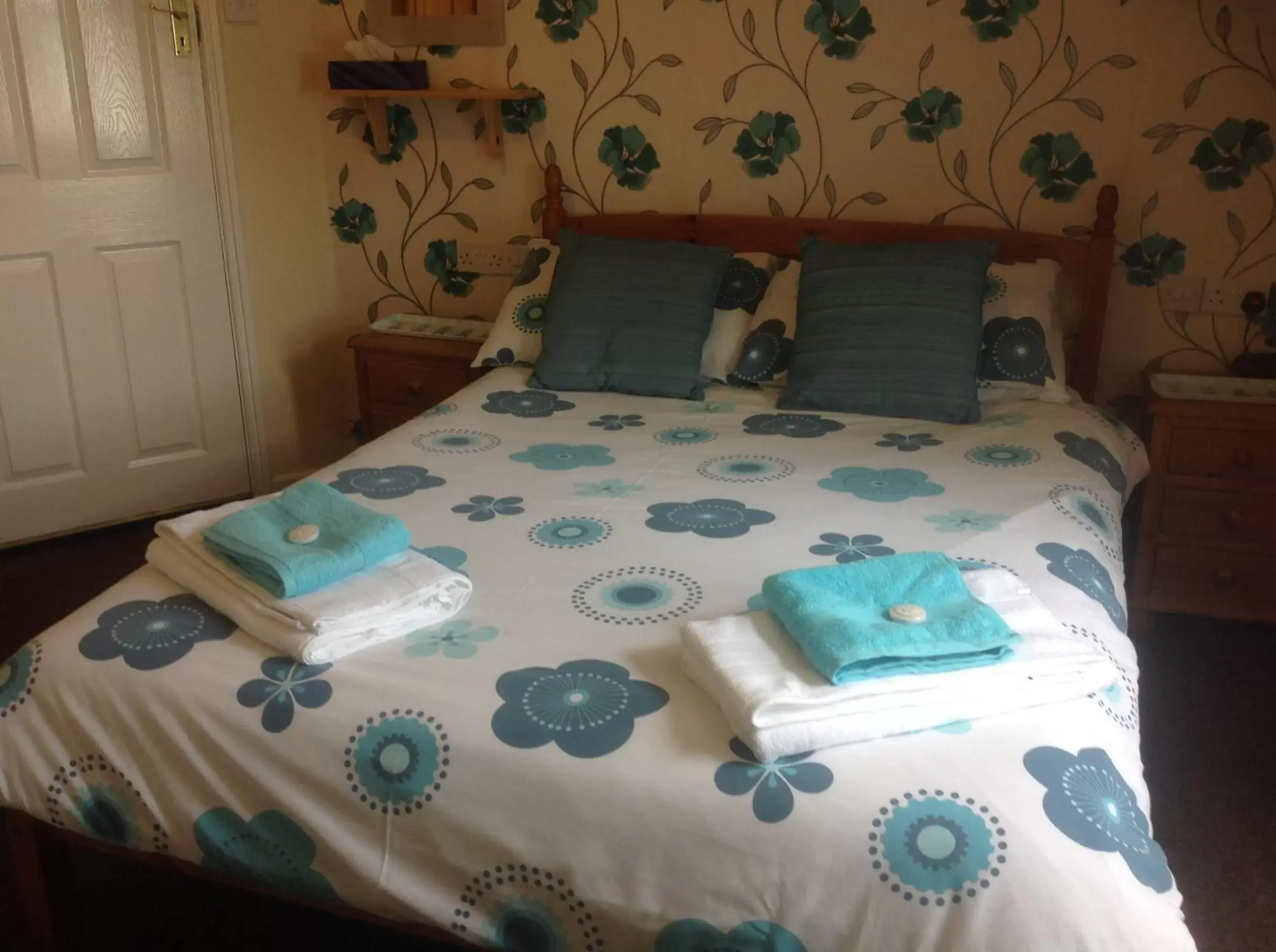 Other, Bed in Cleasewood Guest House
