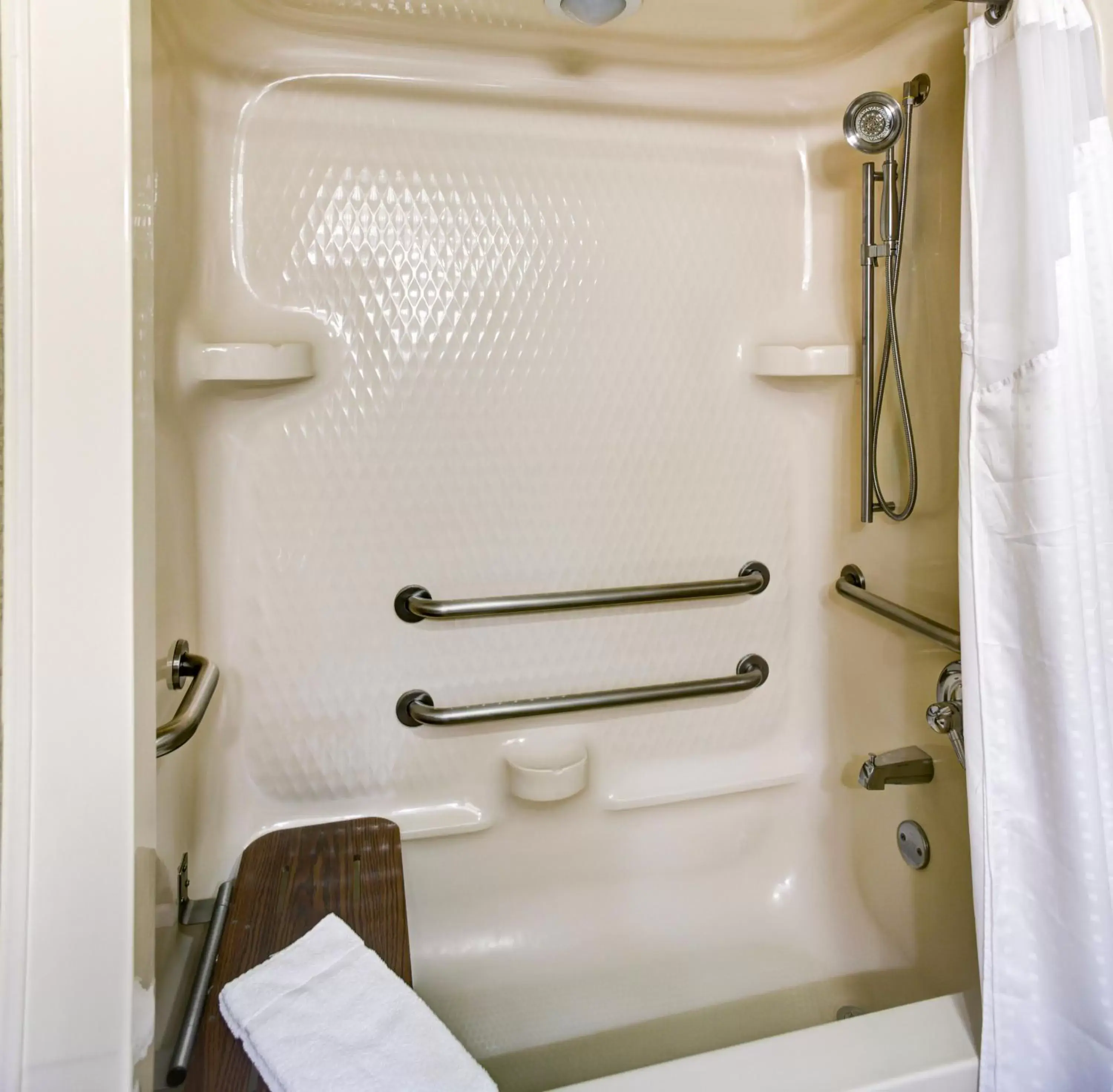 Shower, Bathroom in Holiday Inn Express Hotel & Suites Atlanta Buckhead, an IHG Hotel